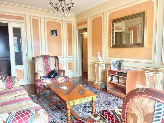 For sale of flat in Irun