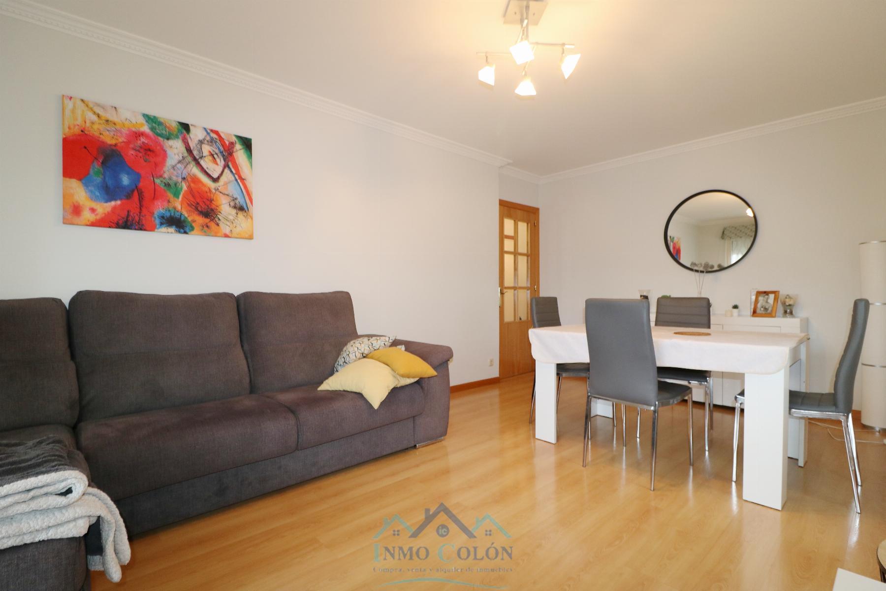 For sale of flat in Hendaya