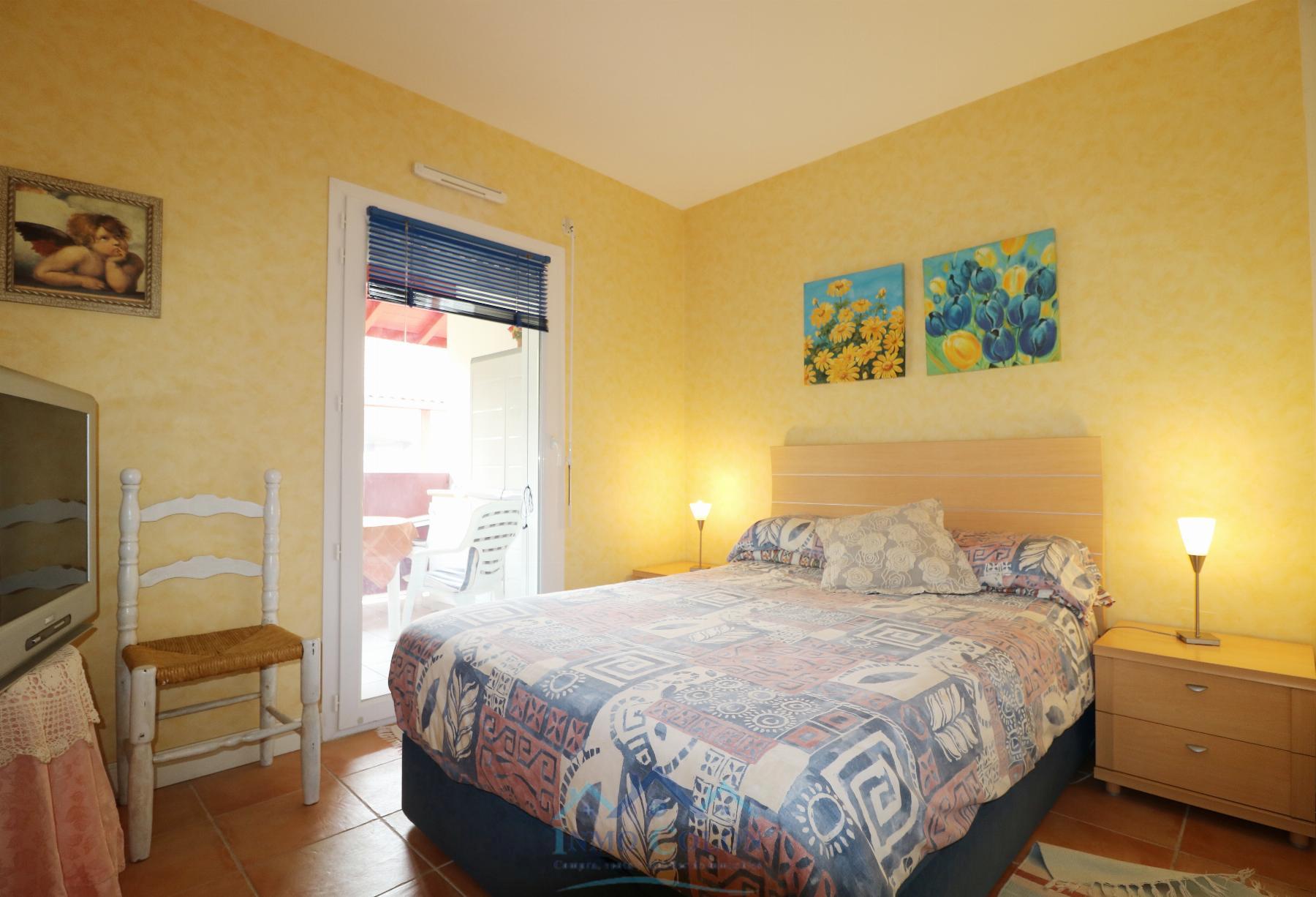 For sale of apartment in Hendaya