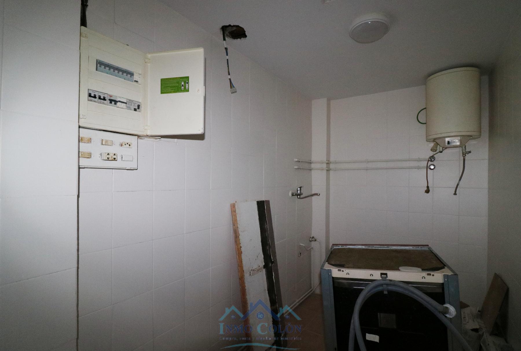 Salgai  lokal komertzialak  Irun