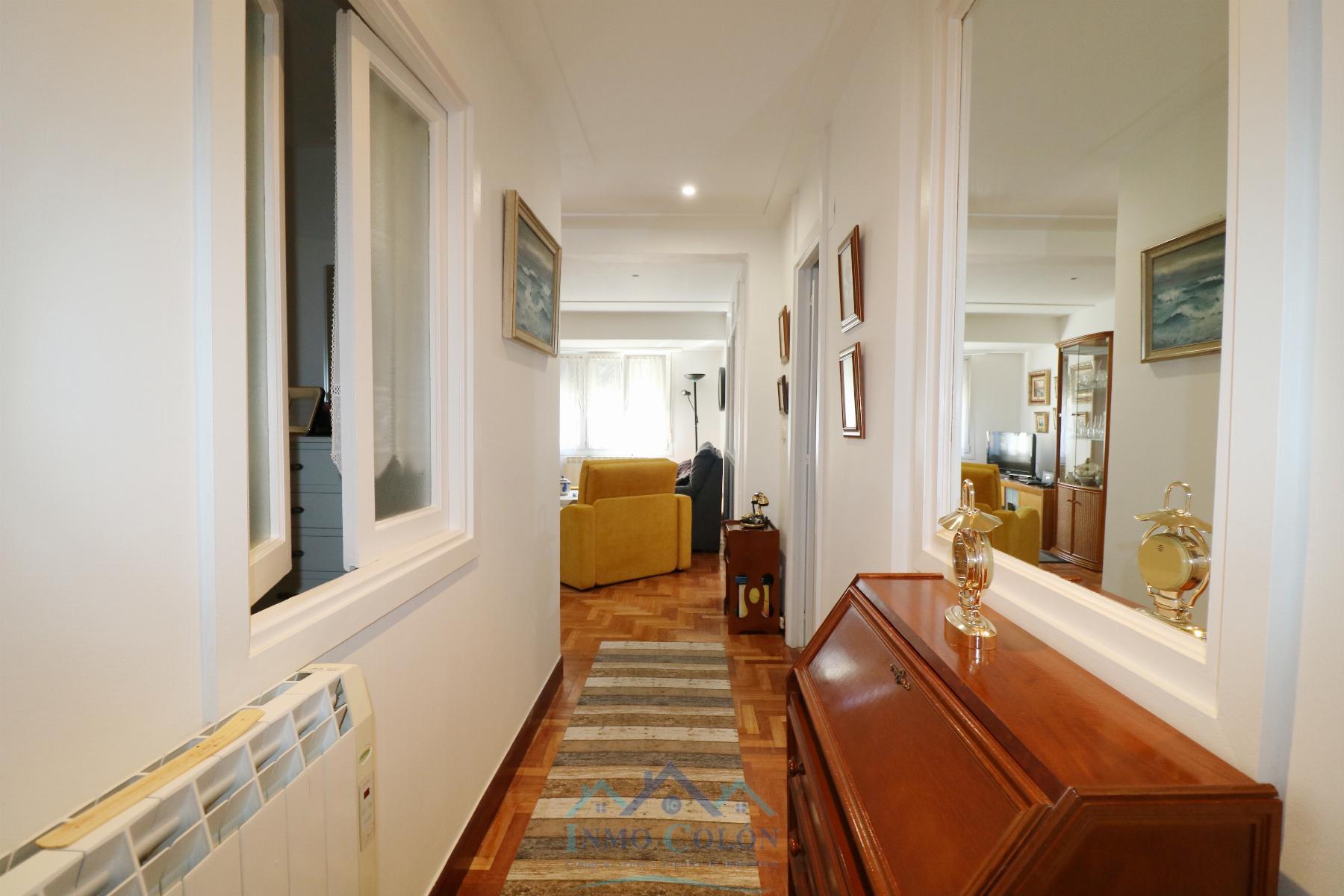 For sale of flat in Irun