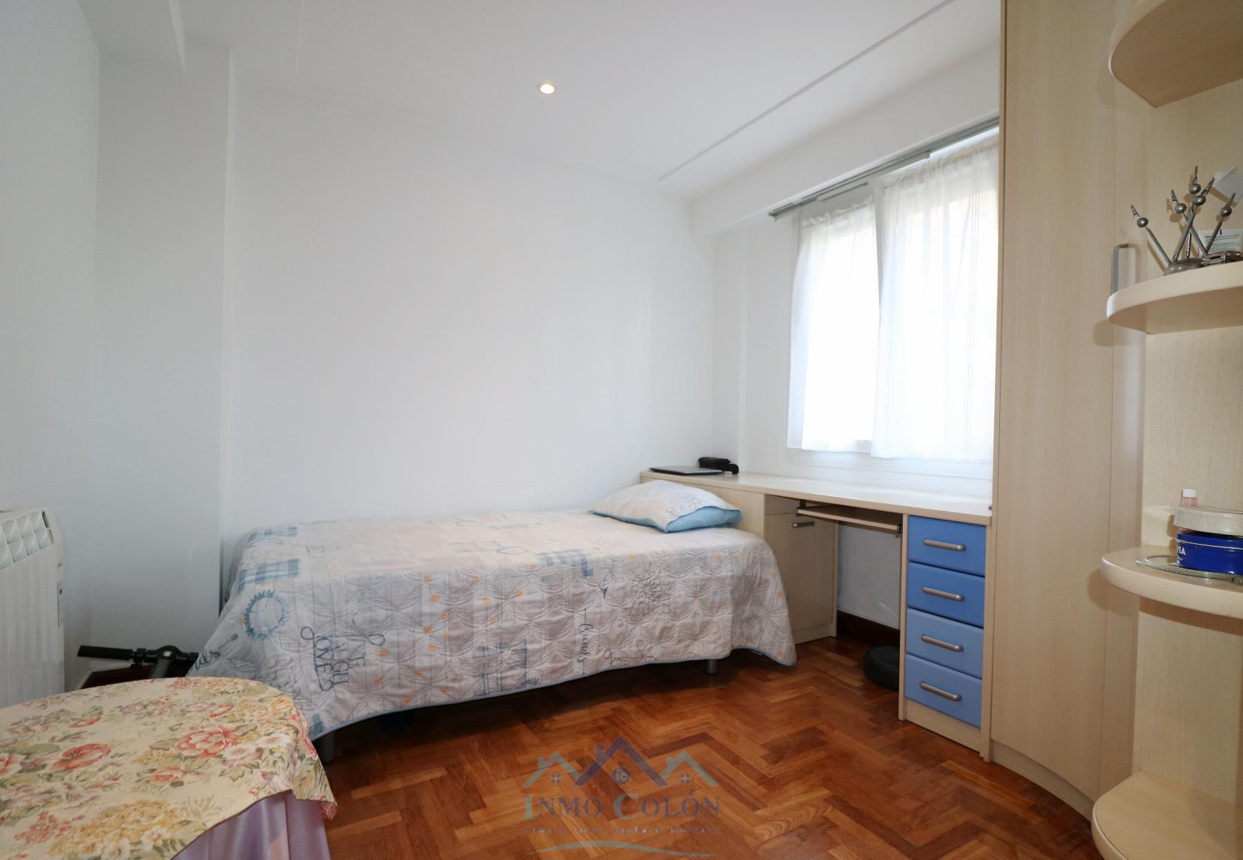 For sale of flat in Irun