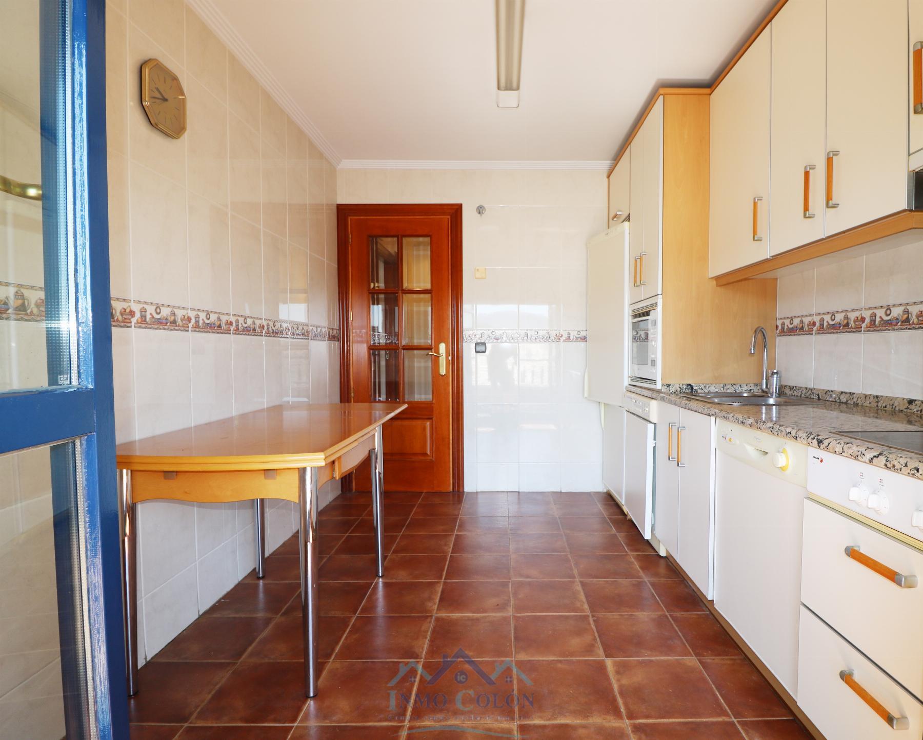 For sale of flat in Irun