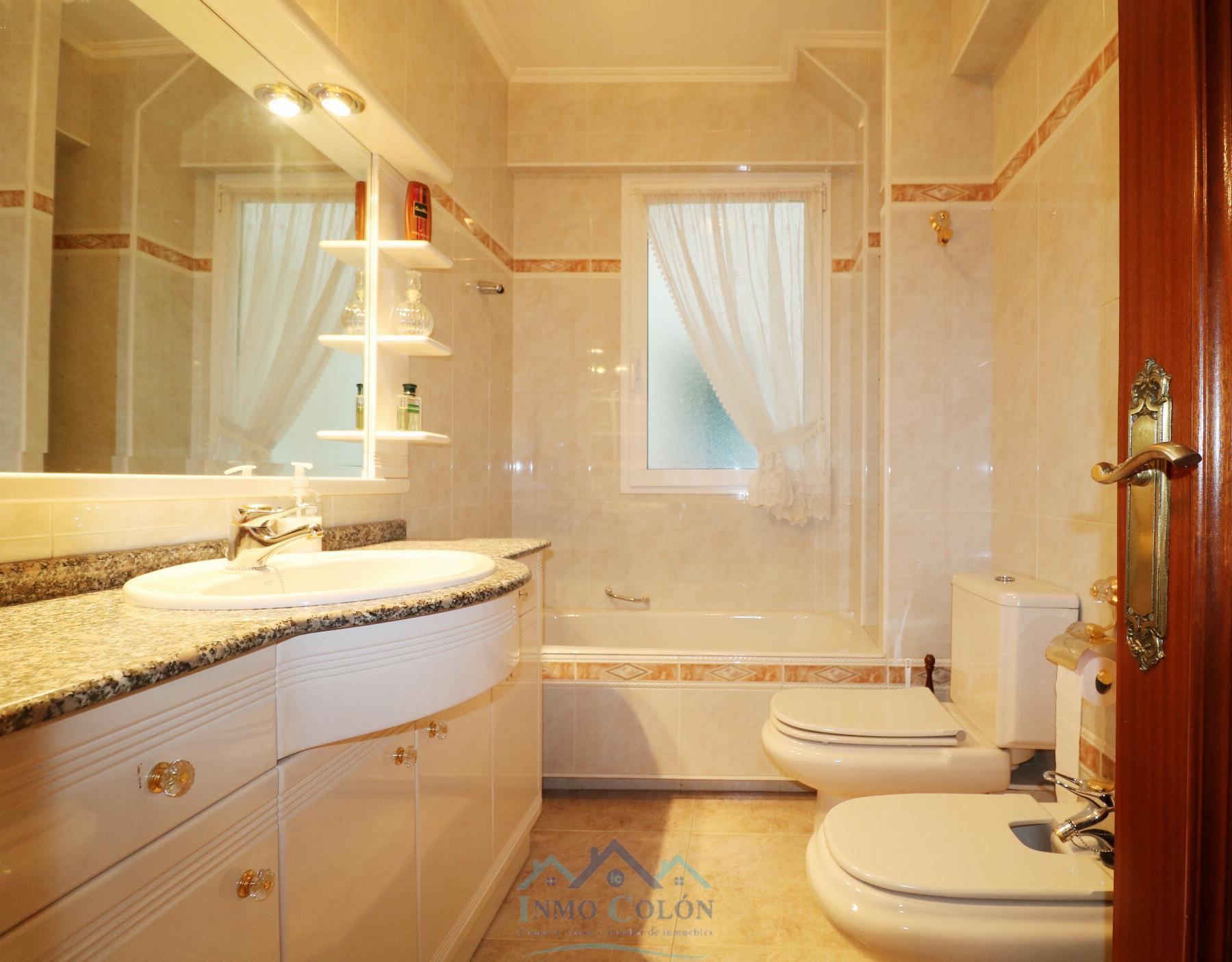 For sale of flat in Irun