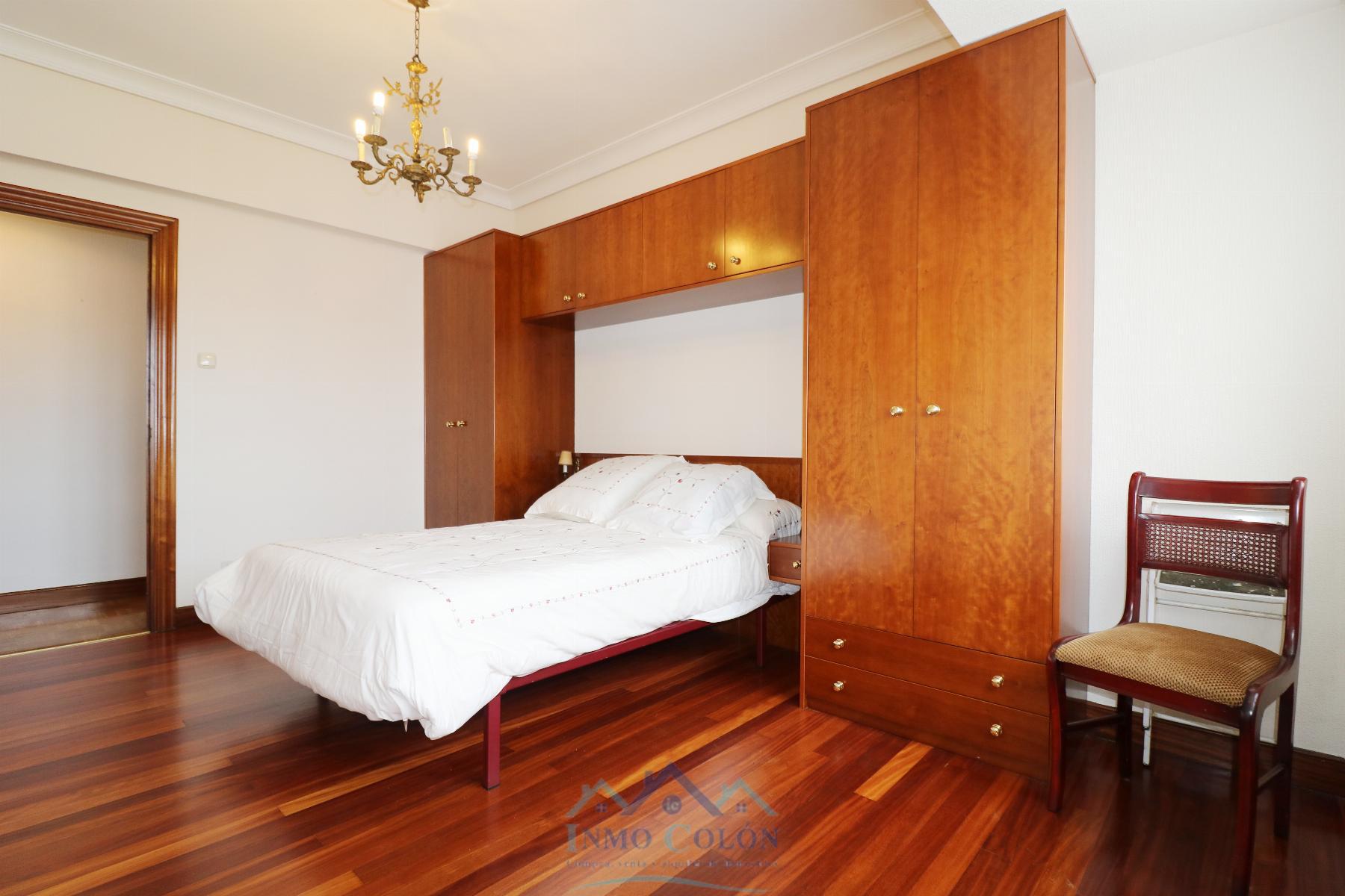 For sale of flat in Irun