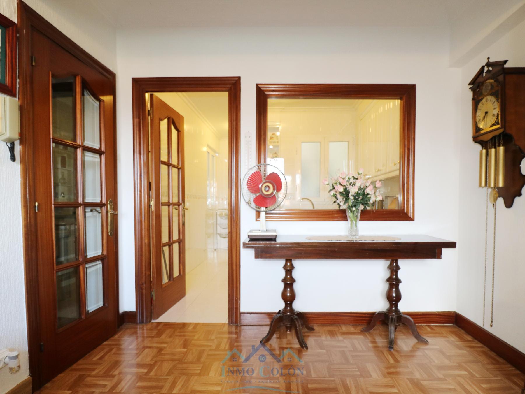 For sale of flat in Irun