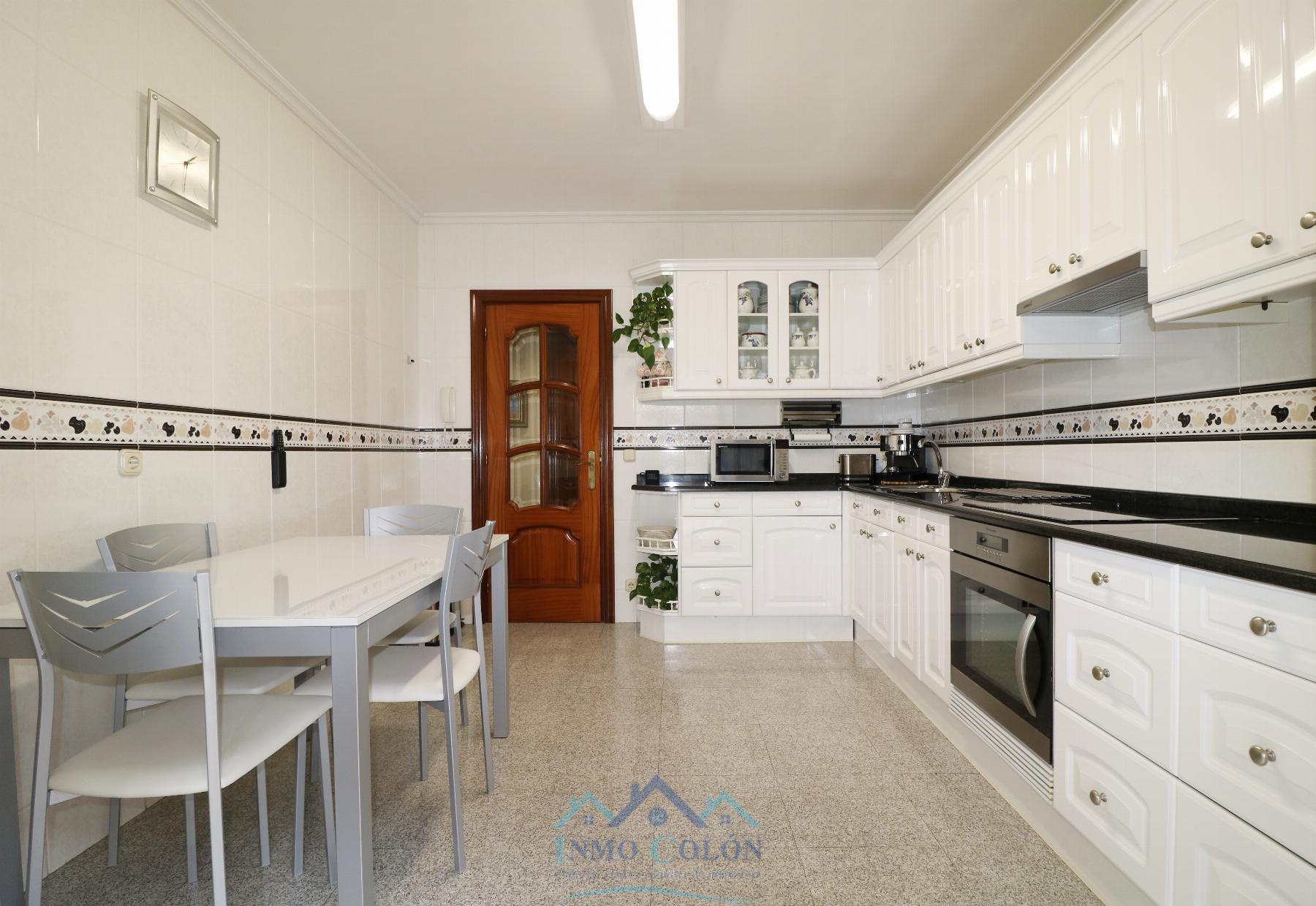 For sale of flat in Irun