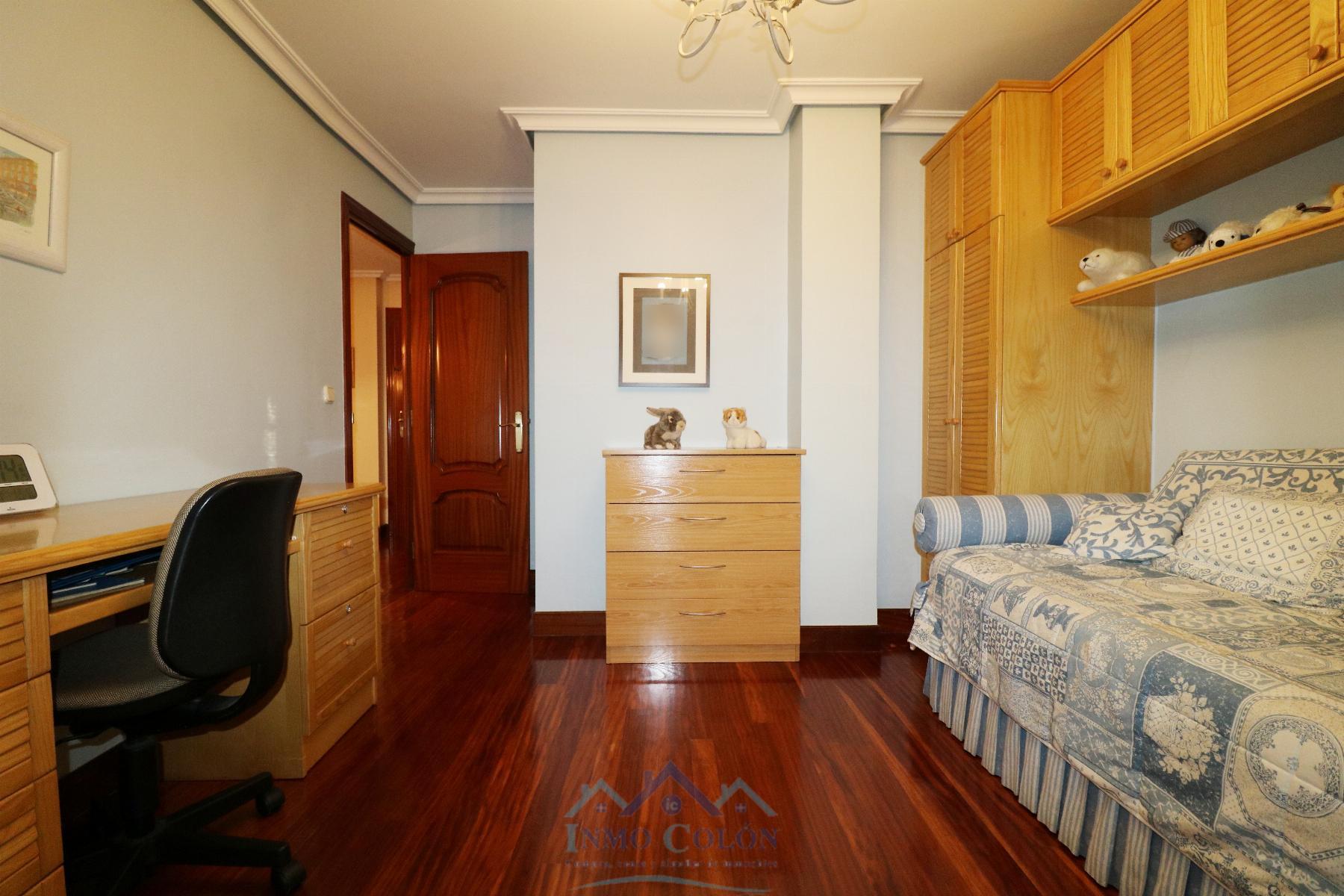 For sale of flat in Irun