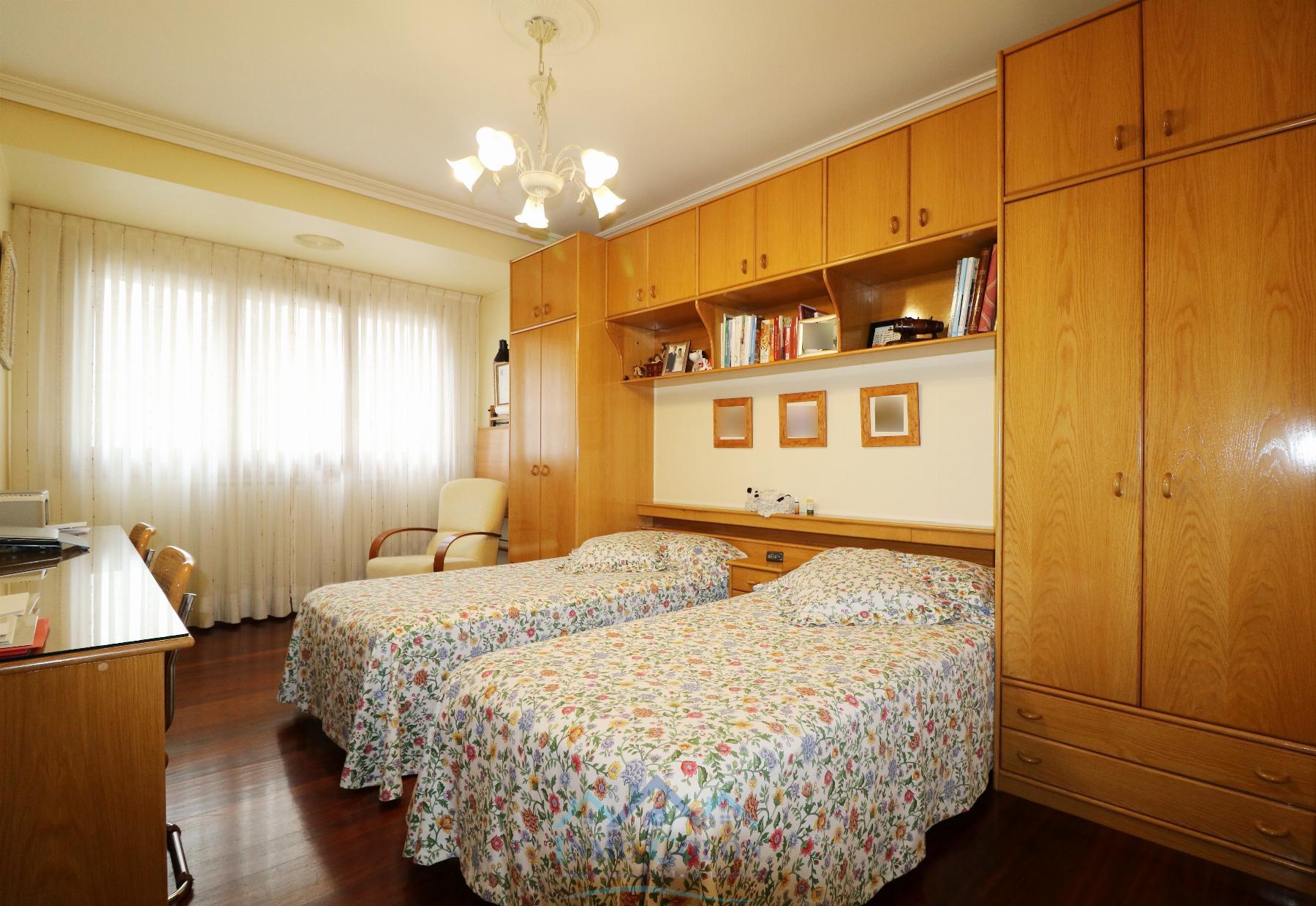 For sale of flat in Irun