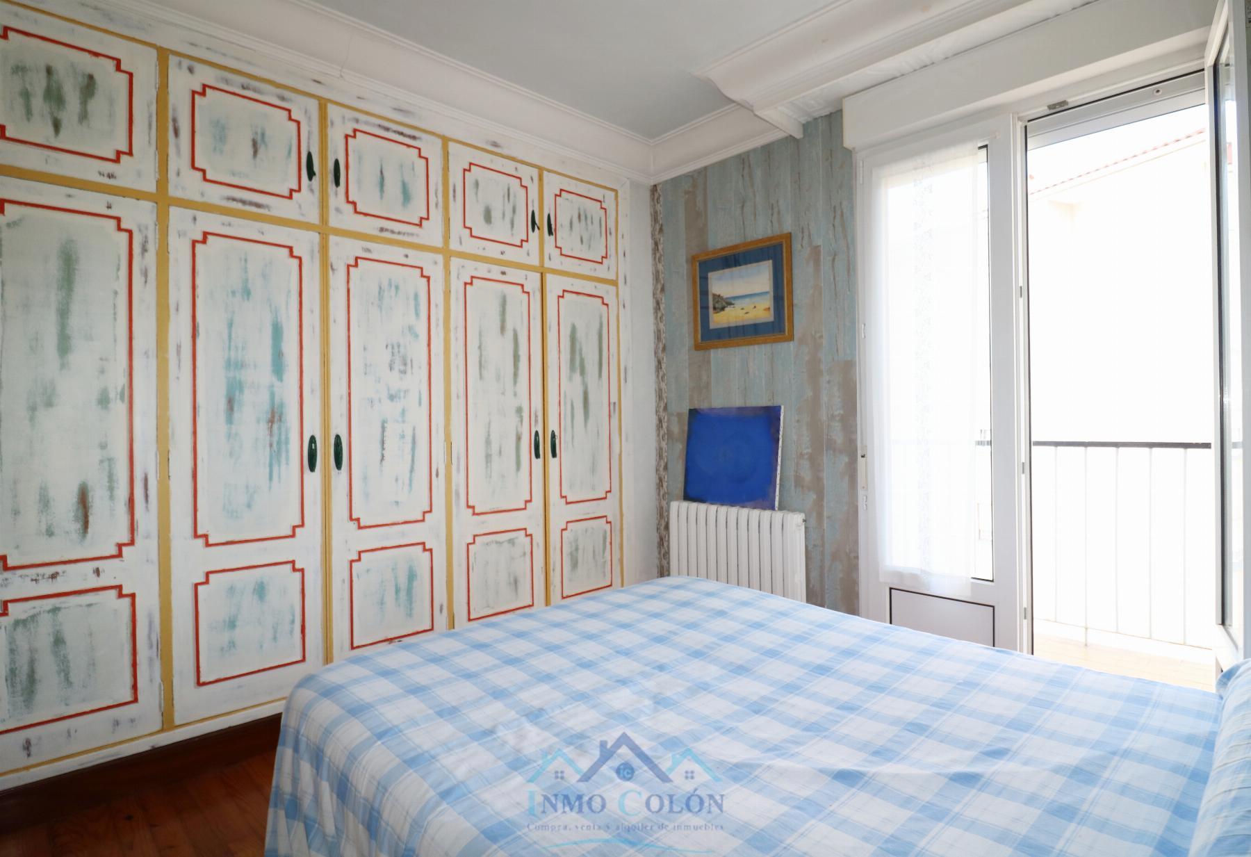 For sale of flat in Irun