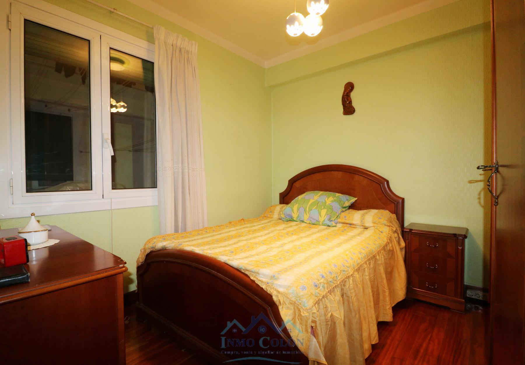 For sale of flat in Irun