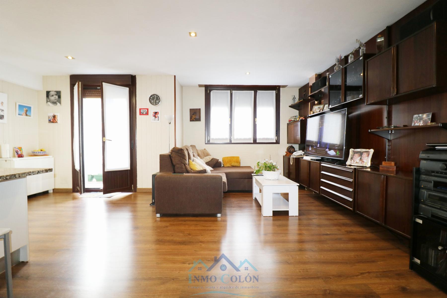 For sale of flat in Irun