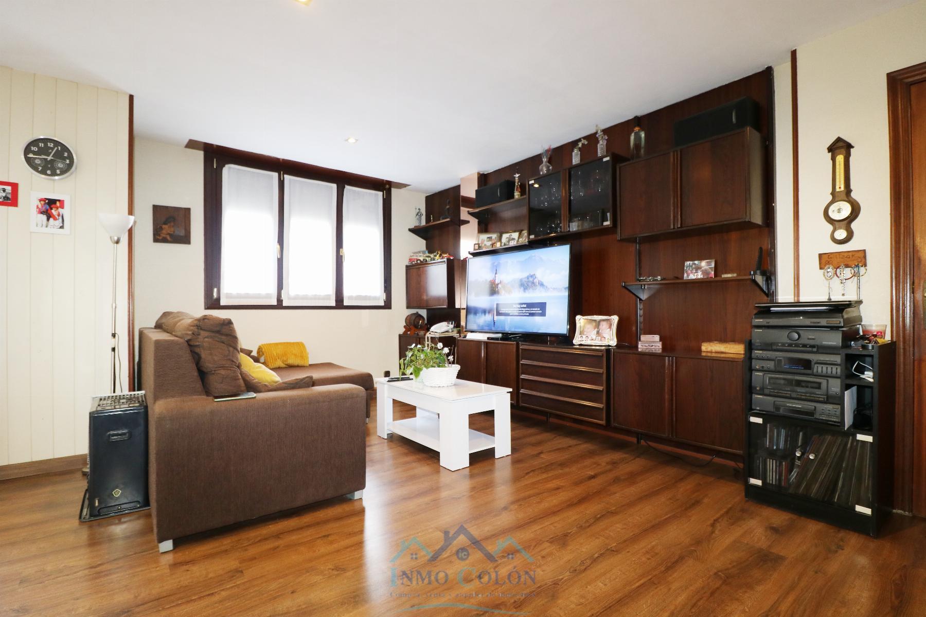 For sale of flat in Irun