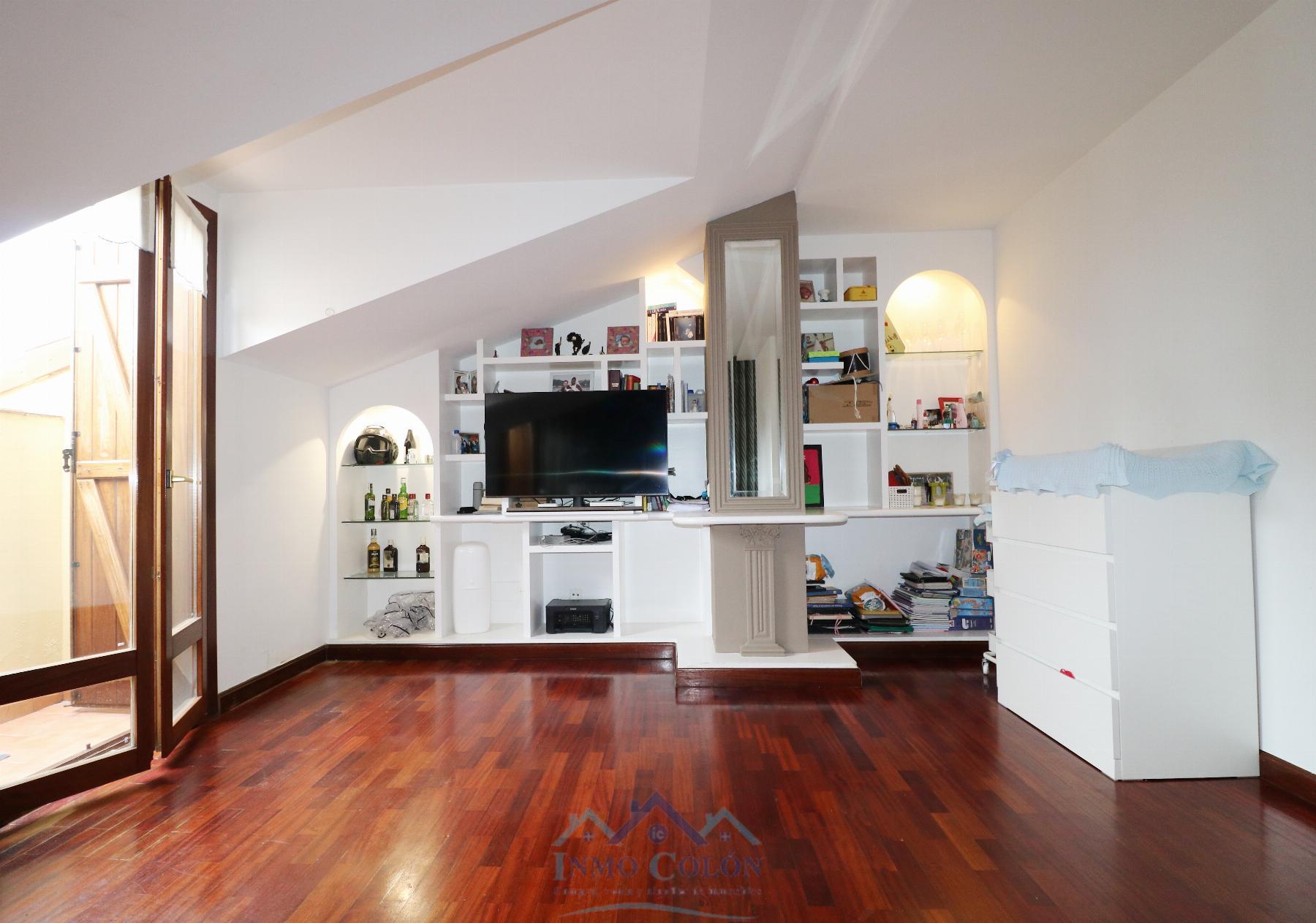 For sale of penthouse in Irun