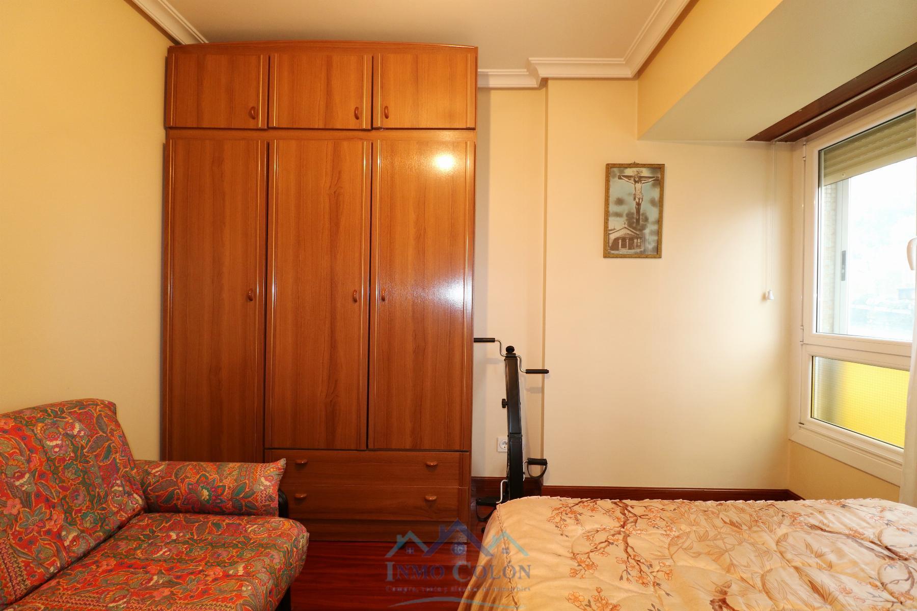 For sale of flat in Irun