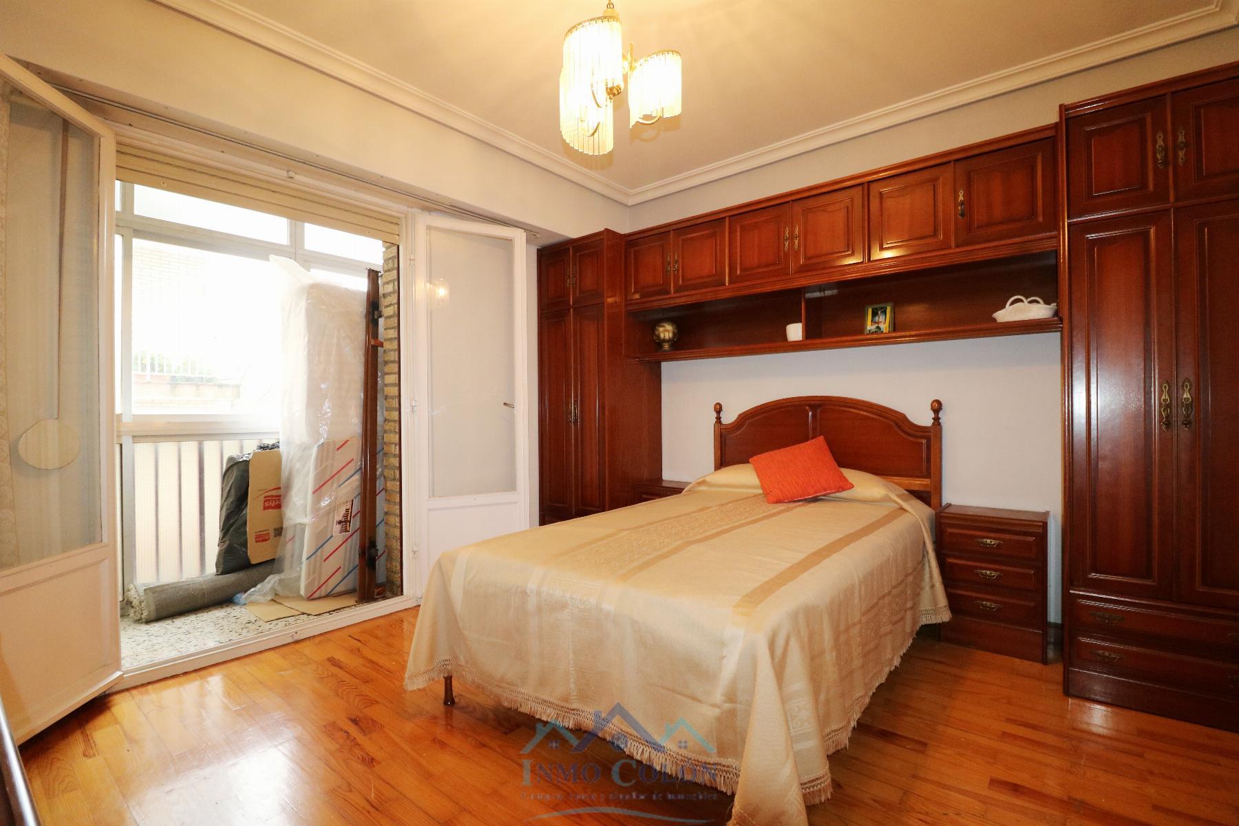 For sale of flat in Irun