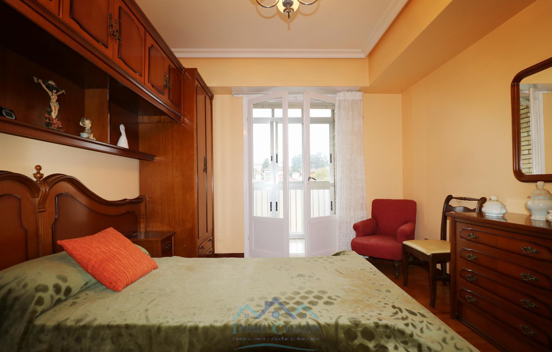 For sale of flat in Irun