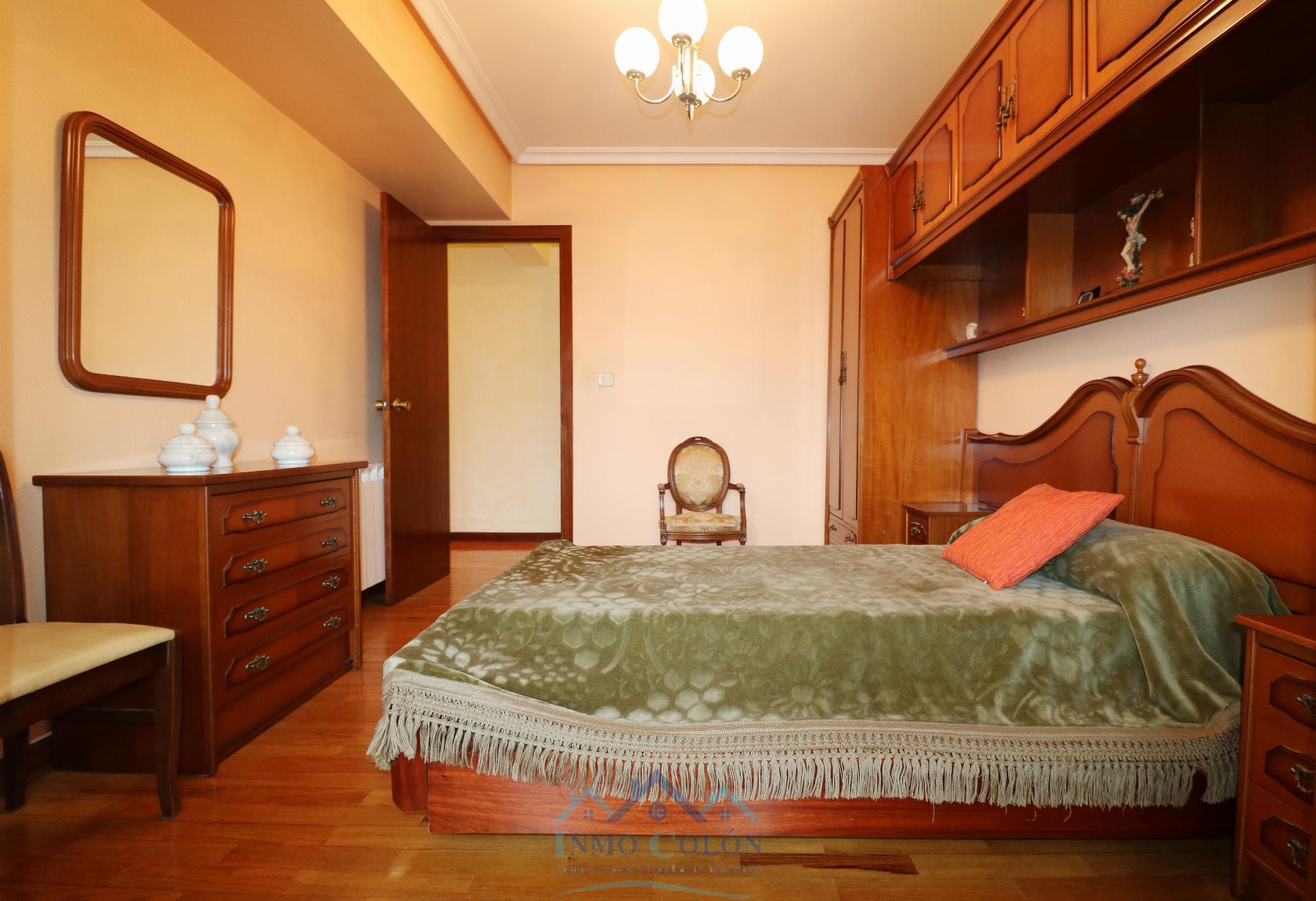 For sale of flat in Irun
