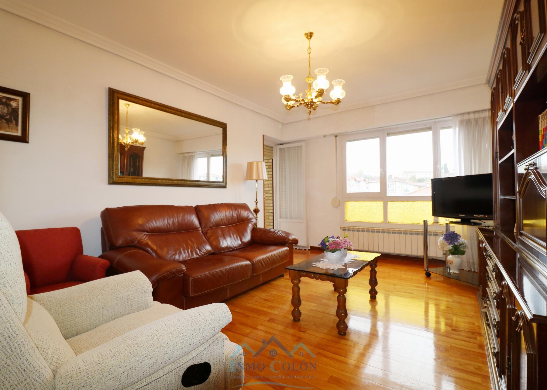 For sale of flat in Irun