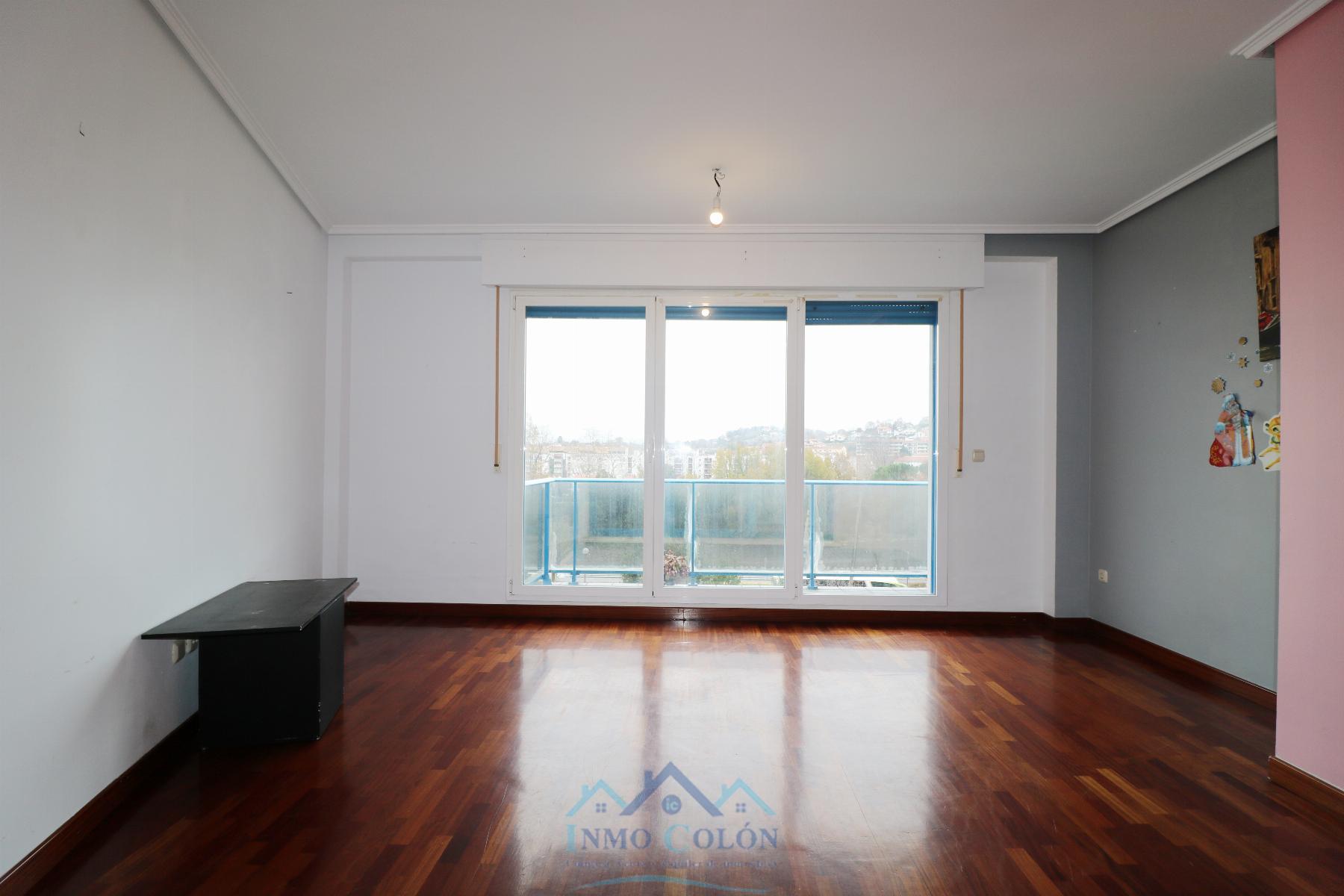 For sale of flat in Irun