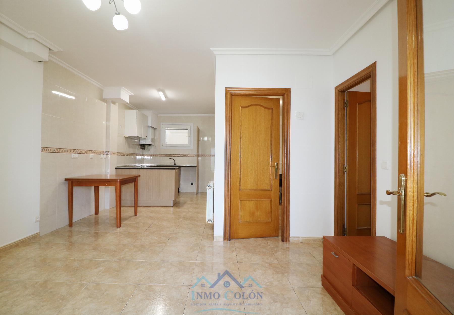 For sale of duplex in Hendaya