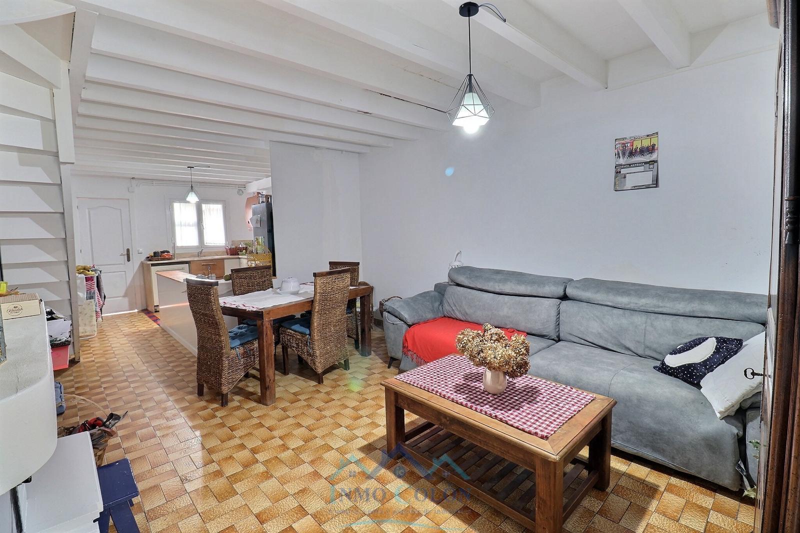 For sale of house in Hendaya