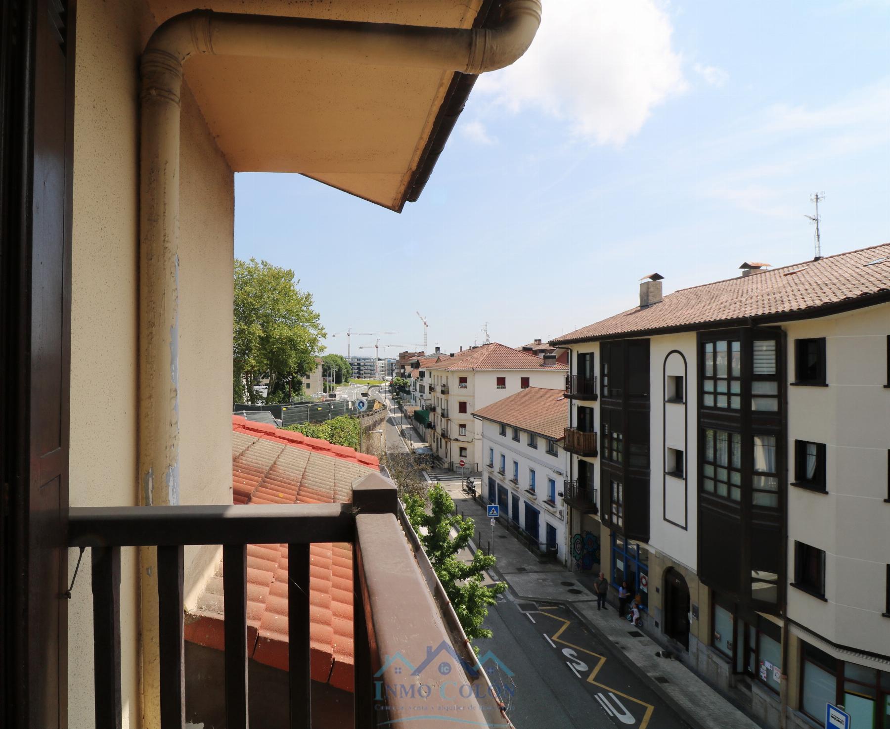 For sale of flat in Irun