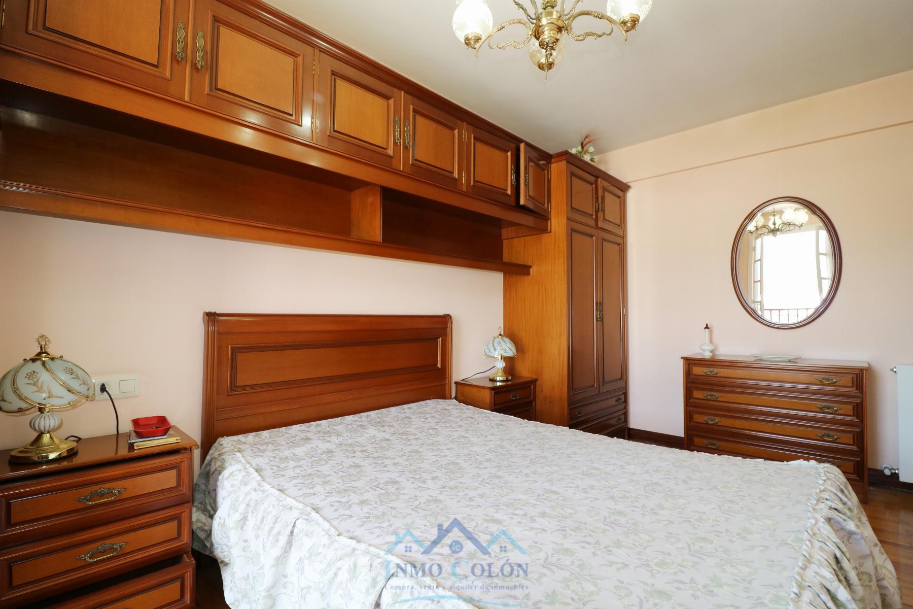 For sale of flat in Irun