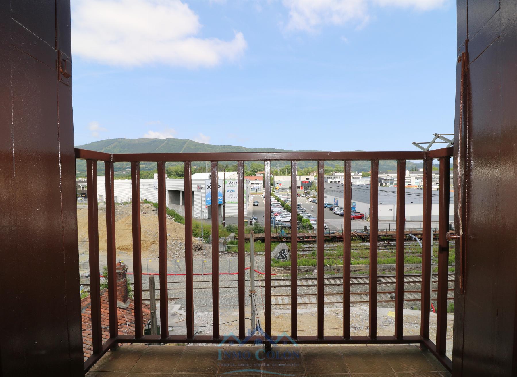 For sale of flat in Irun