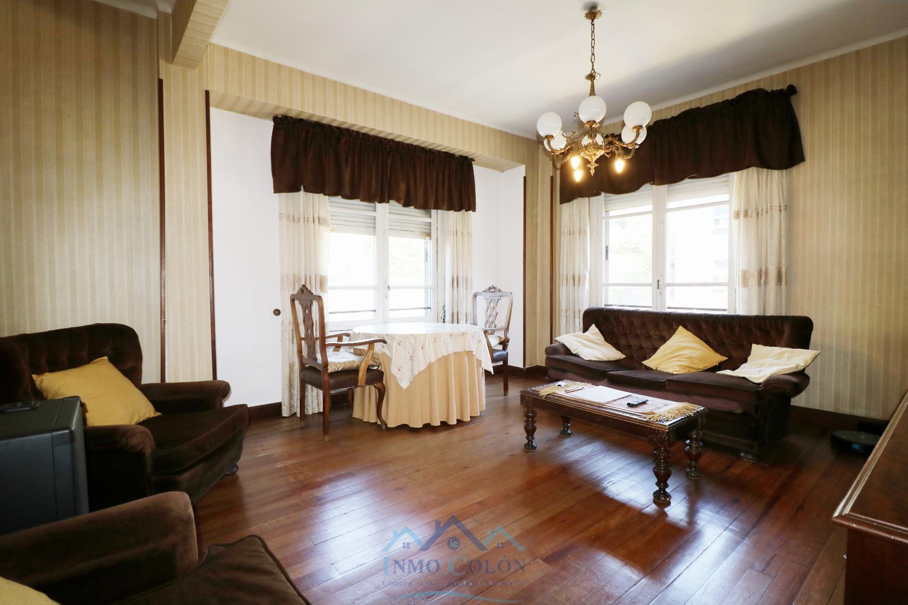 For sale of flat in Donostia-San Sebastián