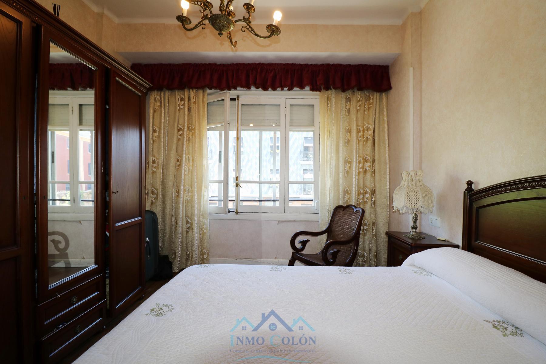 For sale of flat in Donostia-San Sebastián