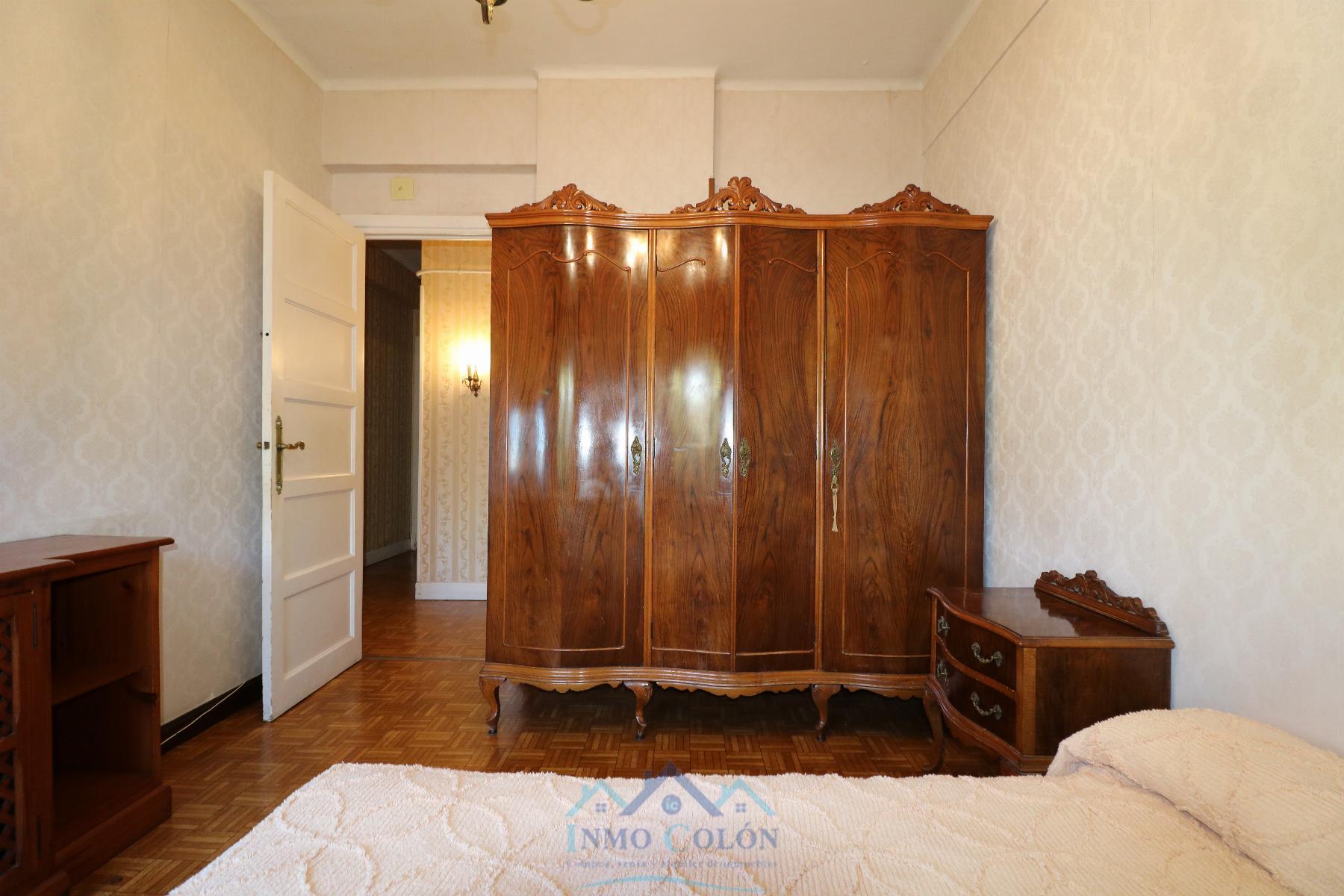 For sale of flat in Donostia-San Sebastián