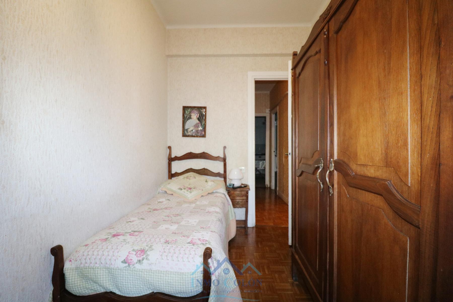 For sale of flat in Donostia-San Sebastián