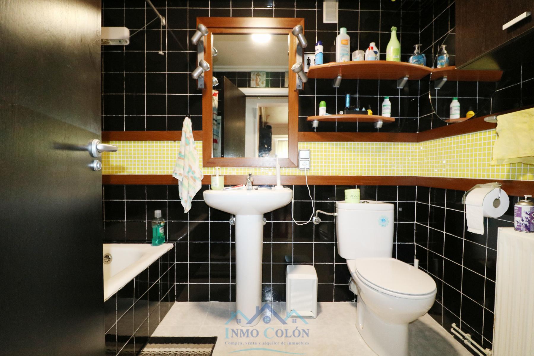 For sale of flat in Irun