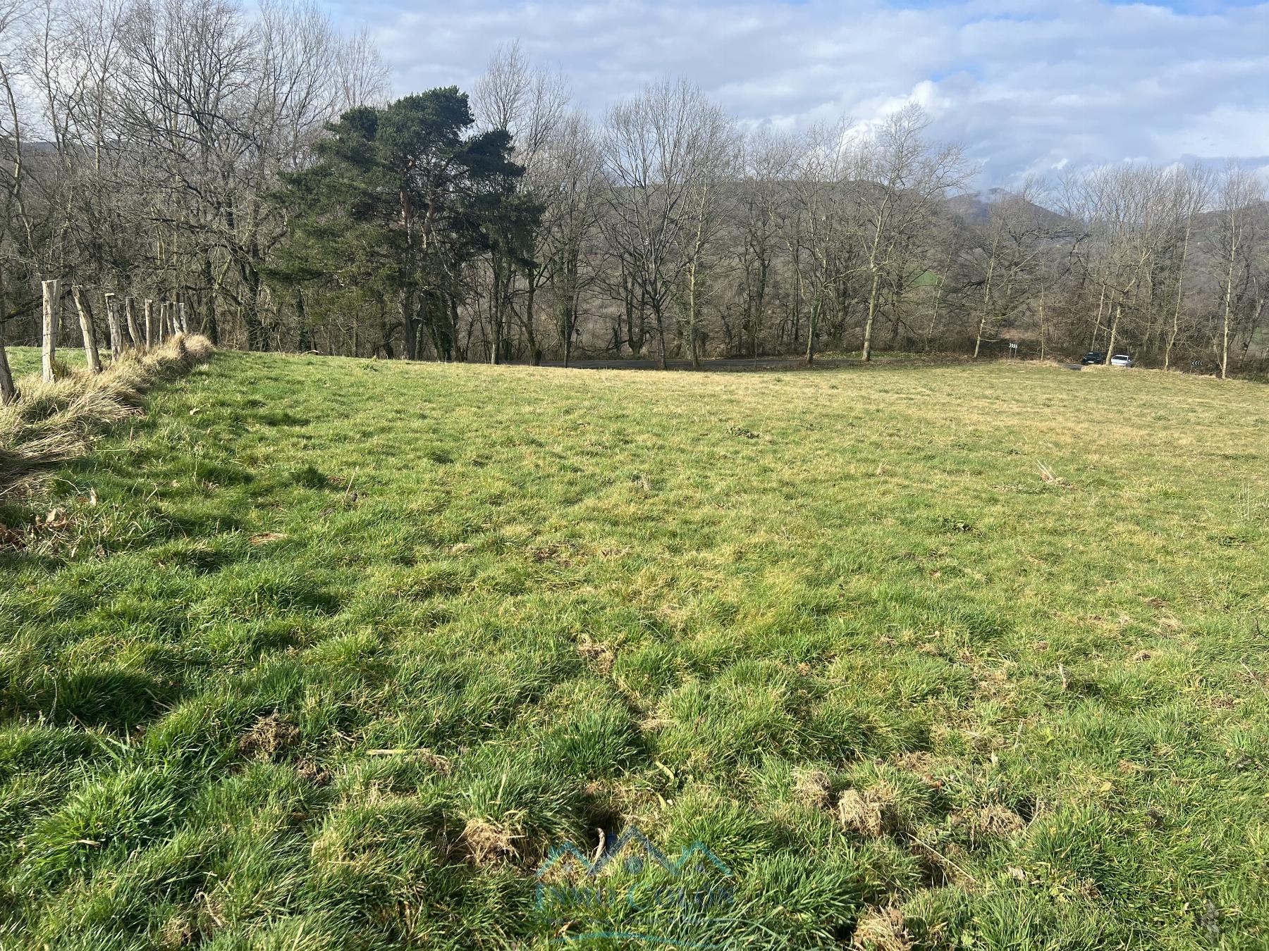 Venta de terreno en Baztan