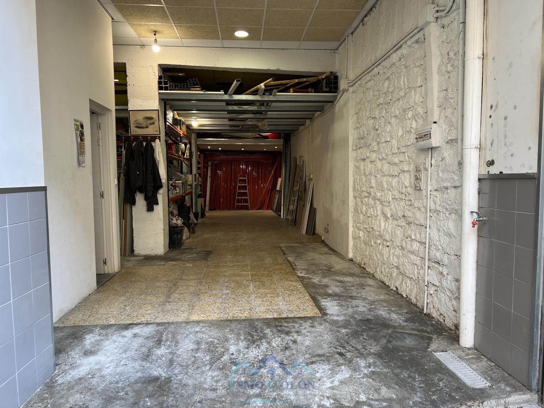 For sale of commercial in Irun