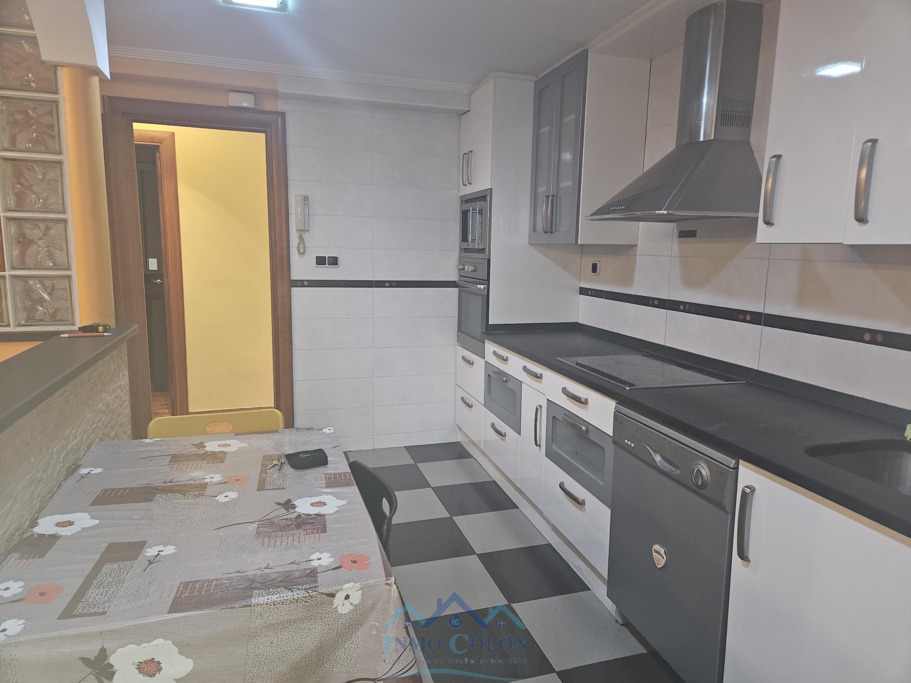 For sale of flat in Irun