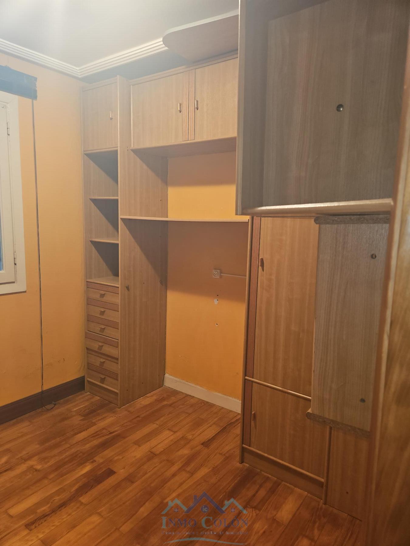 For sale of flat in Irun