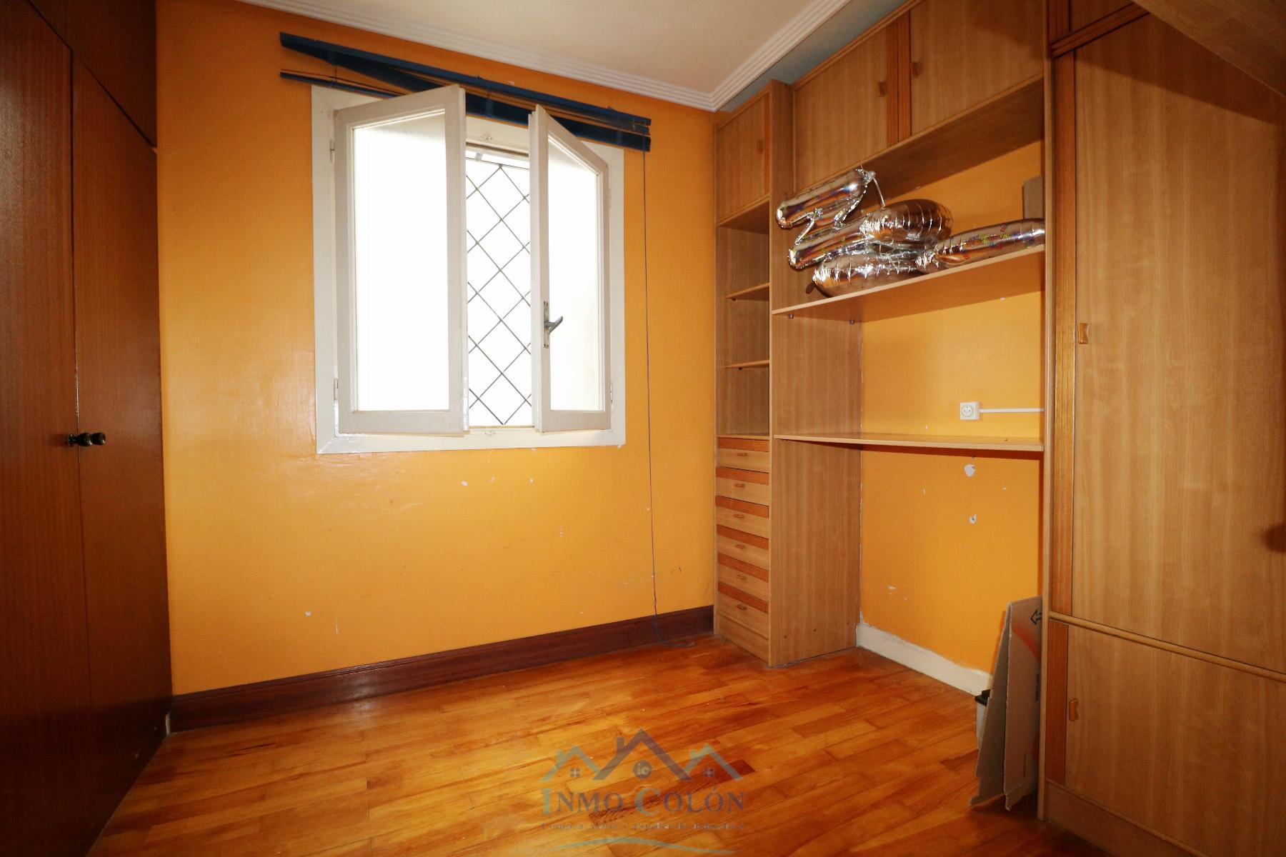 For sale of flat in Irun