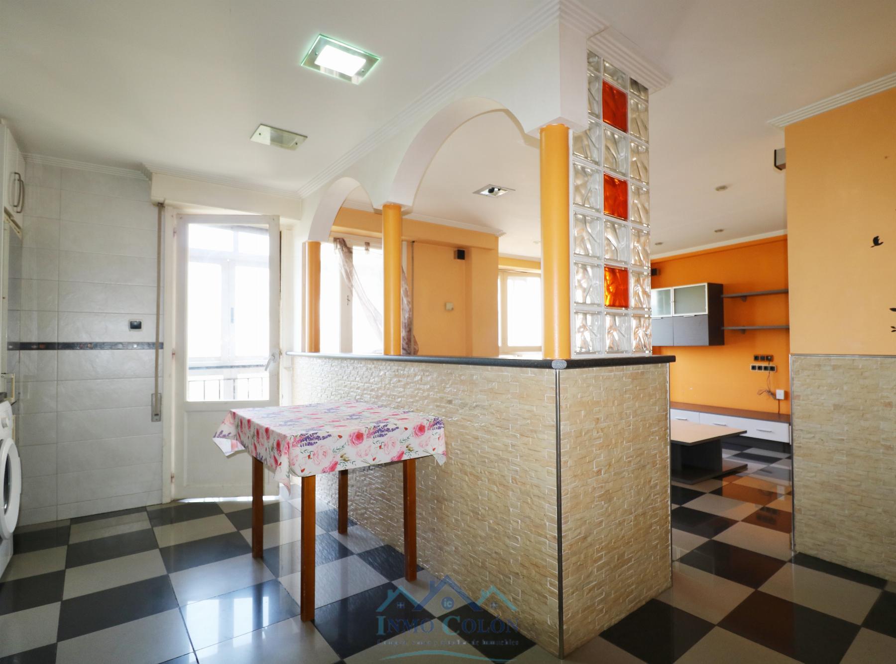 For sale of flat in Irun