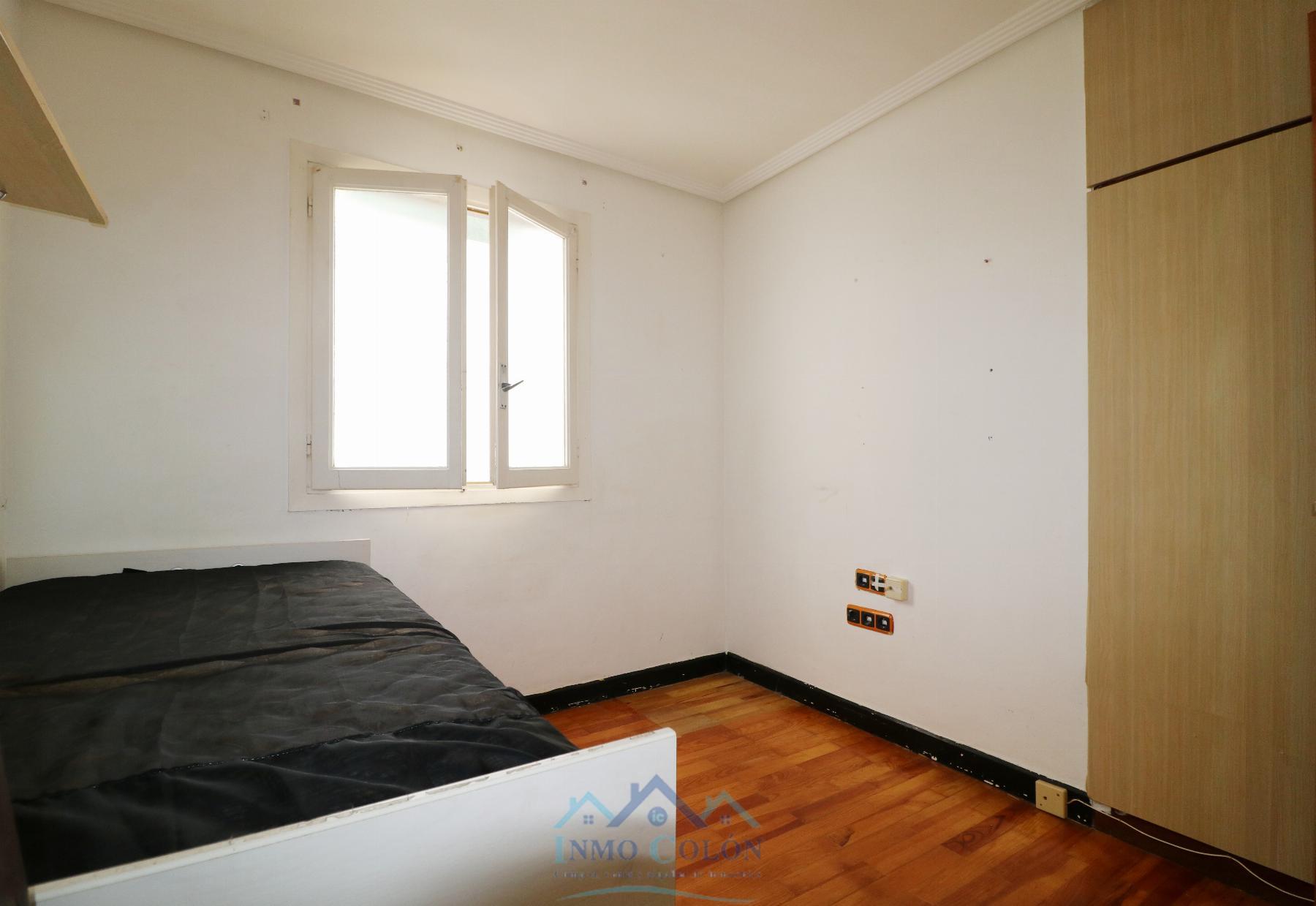 For sale of flat in Irun