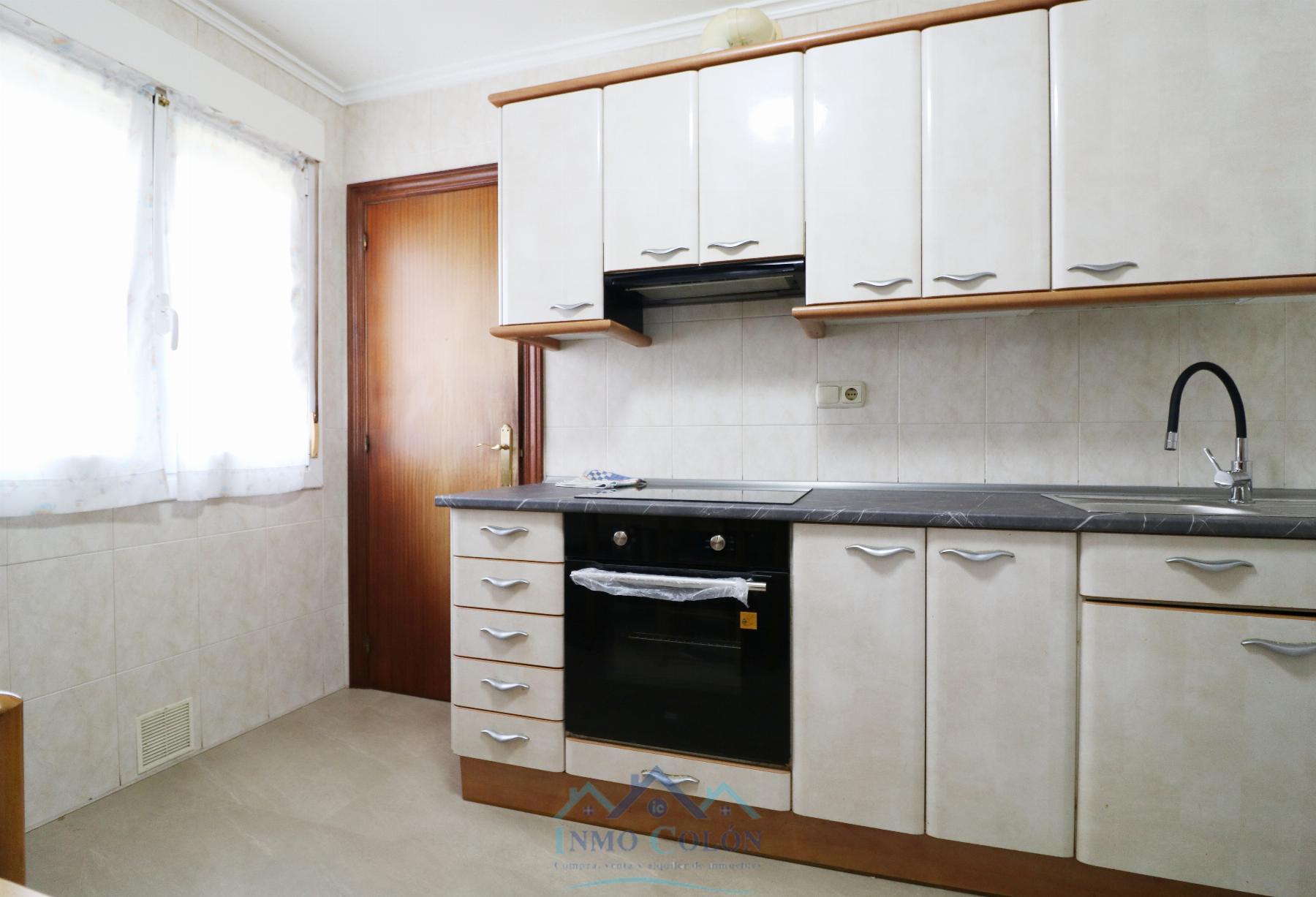 Salgai  apartamentu  Irun