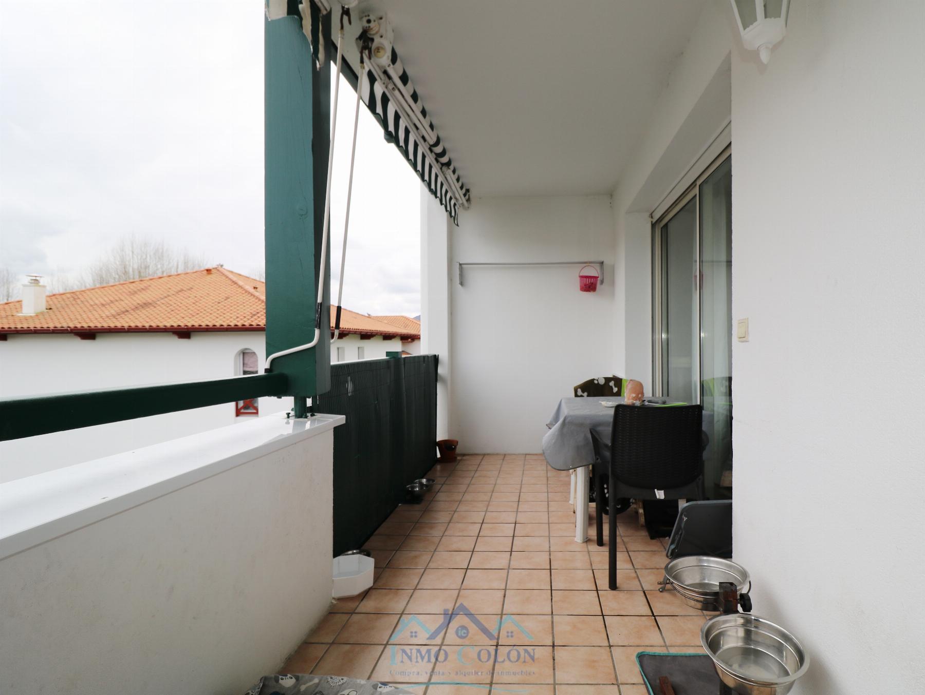 For sale of flat in Hendaya