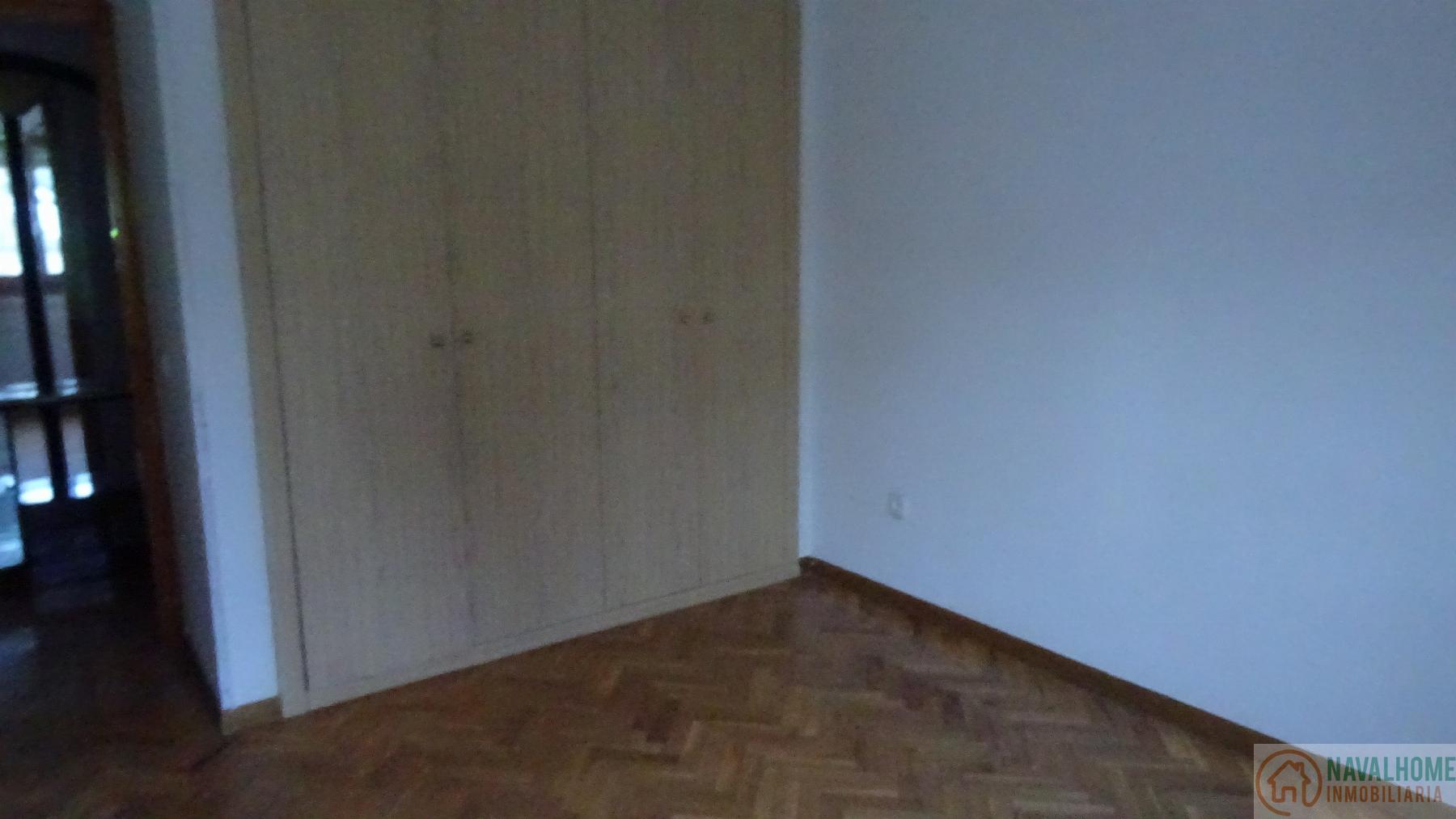 Venta de piso en Sevilla la Nueva