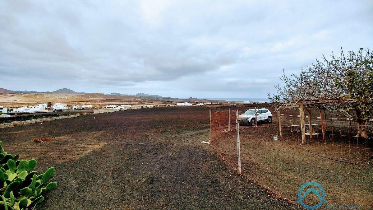 Verkoop van terrein in Teguise