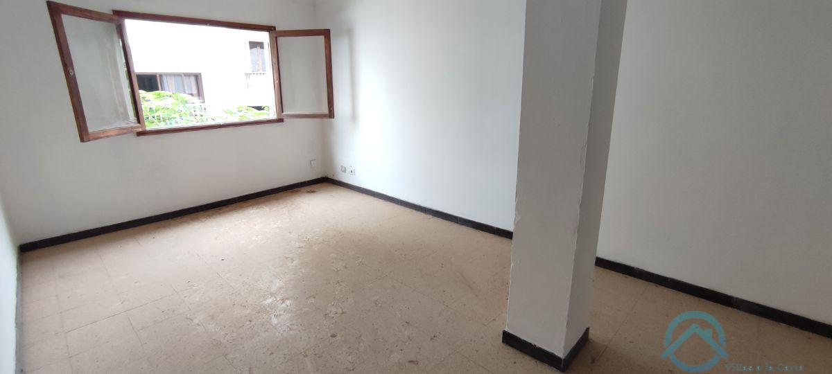 For sale of flat in Arrecife