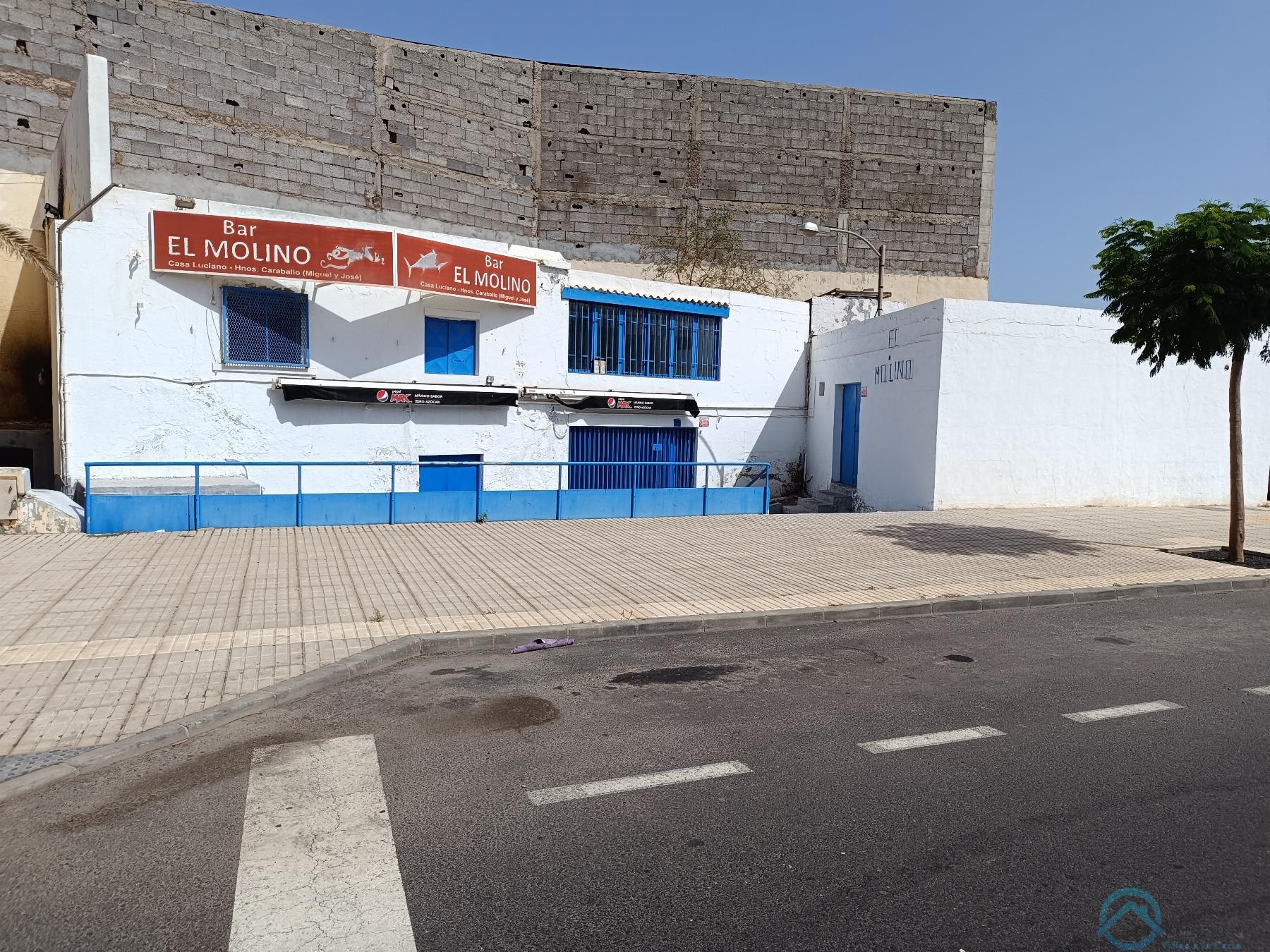 For rent of commercial in Arrecife