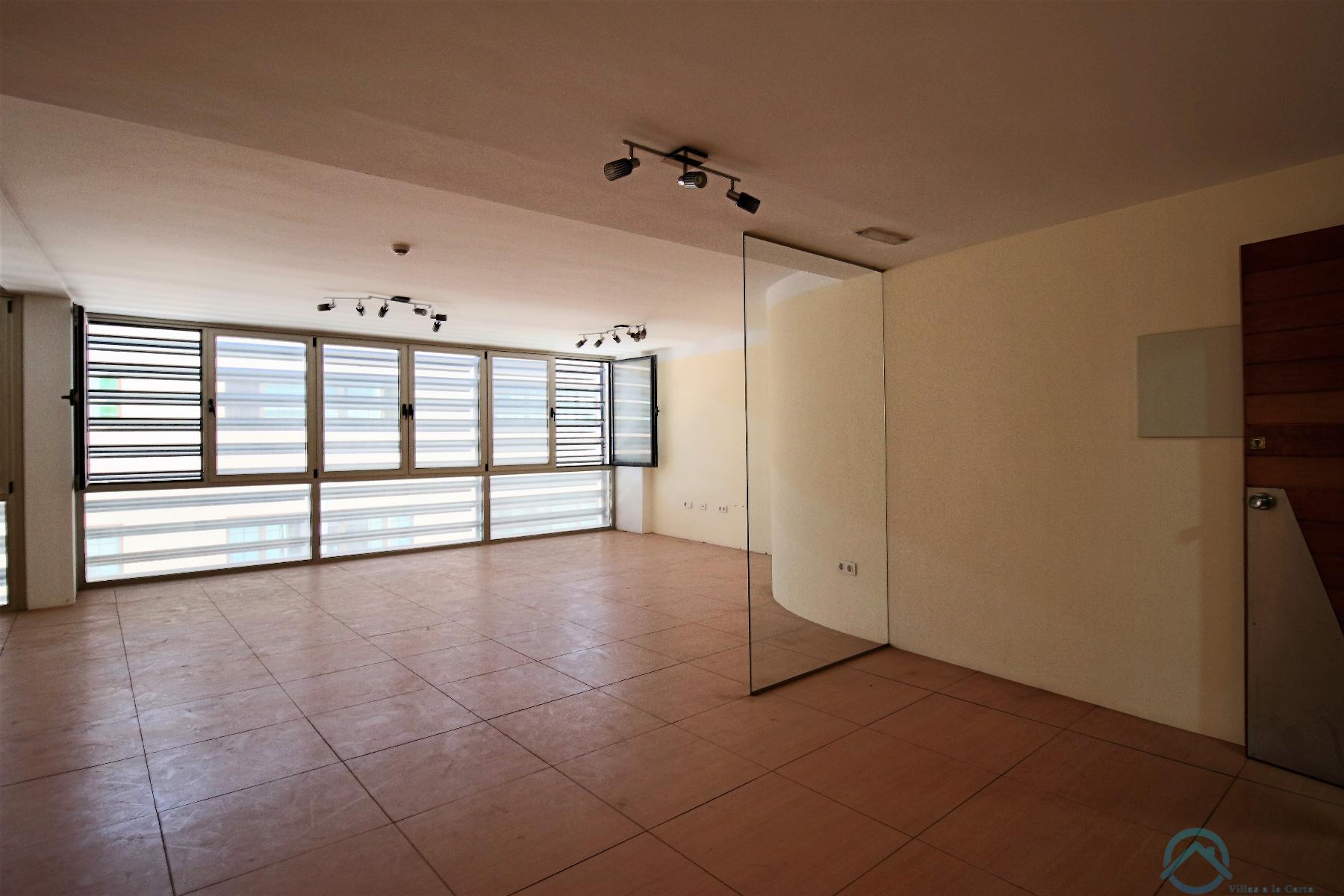 Köp av office i Arrecife
