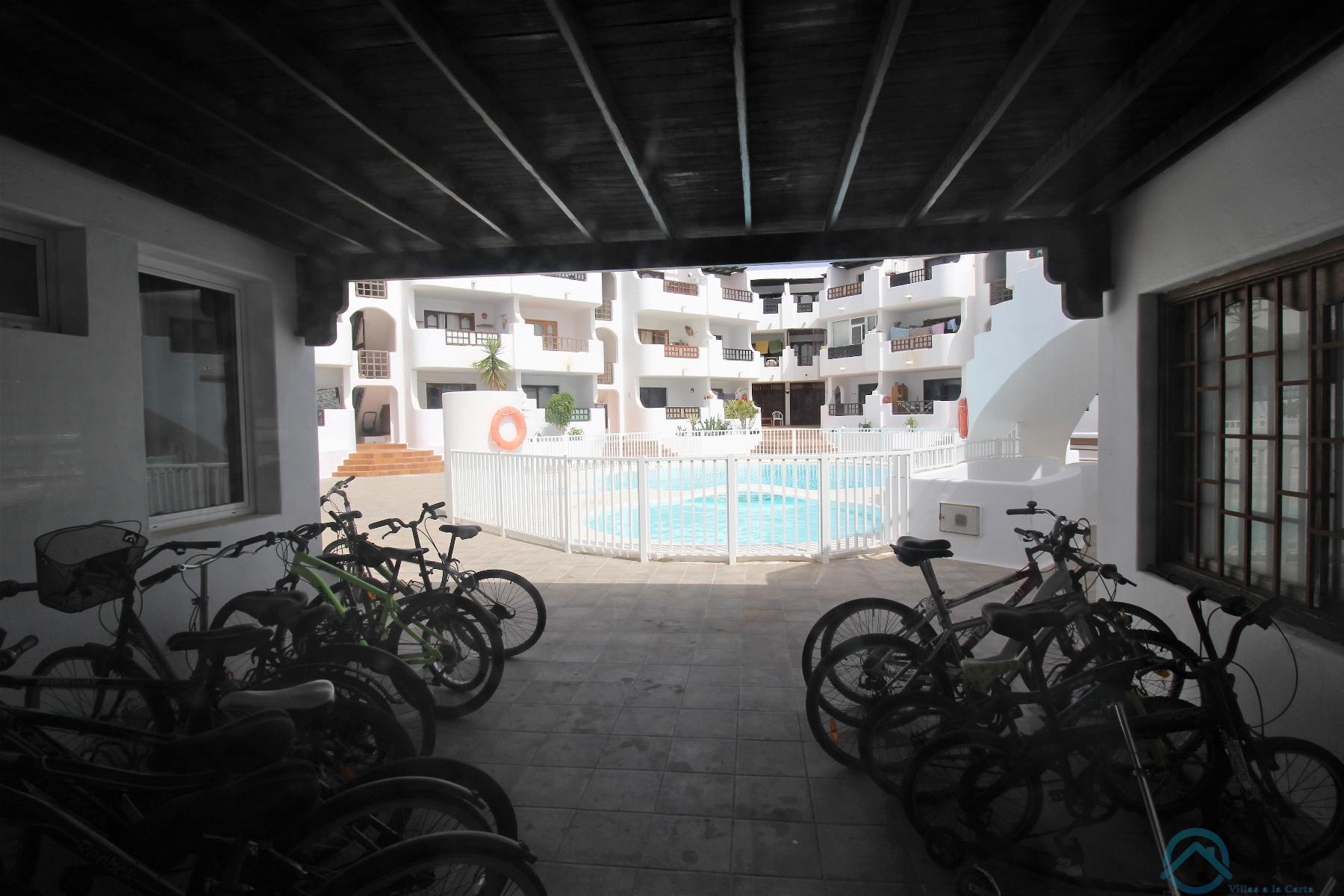 For sale of commercial in Teguise