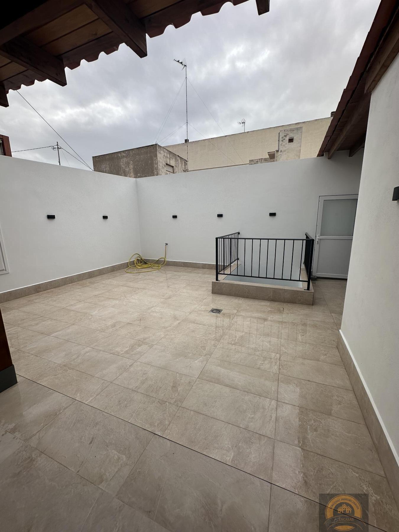 For sale of house in Alicante